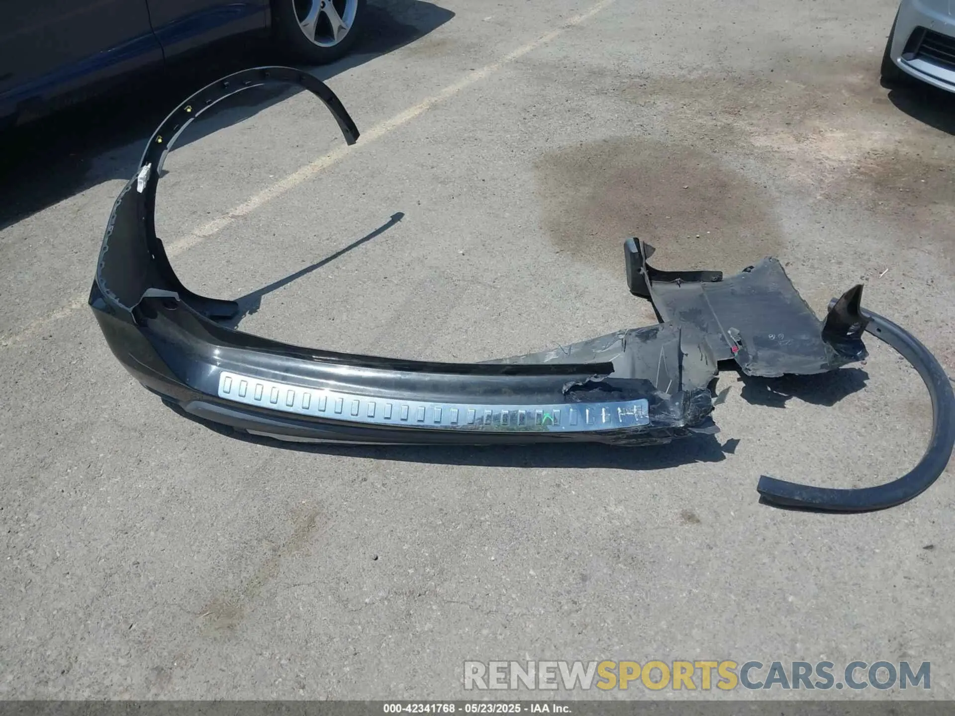 12 fotografías del automóvil dañado 5N1AT2MT4KC839870 NISSAN ROGUE 2019