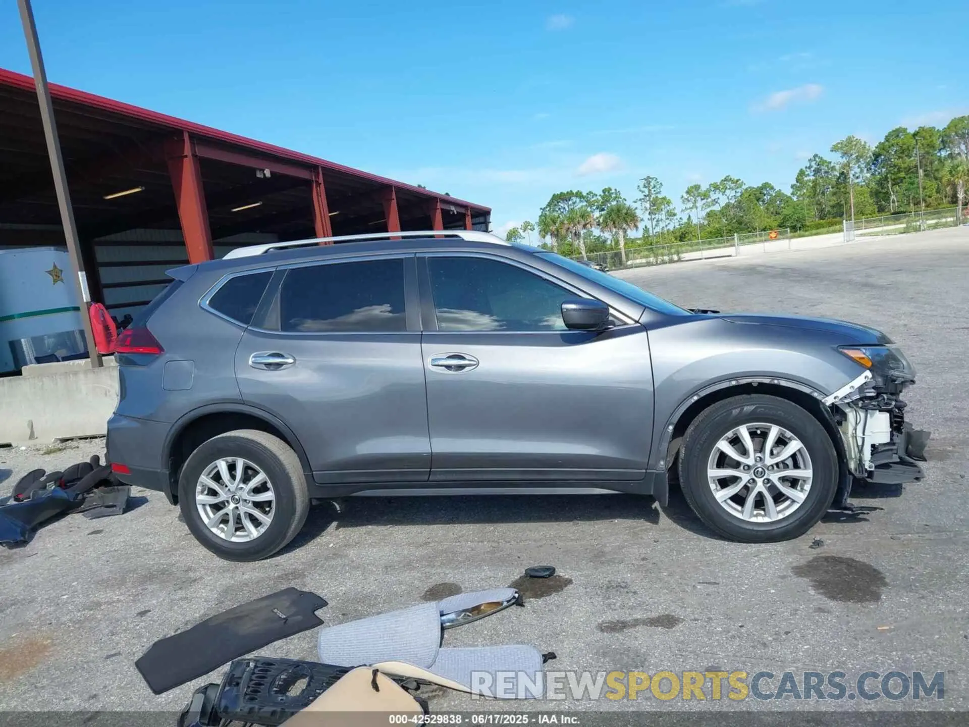 14 fotografías del automóvil dañado 5N1AT2MT5KC716949 NISSAN ROGUE 2019
