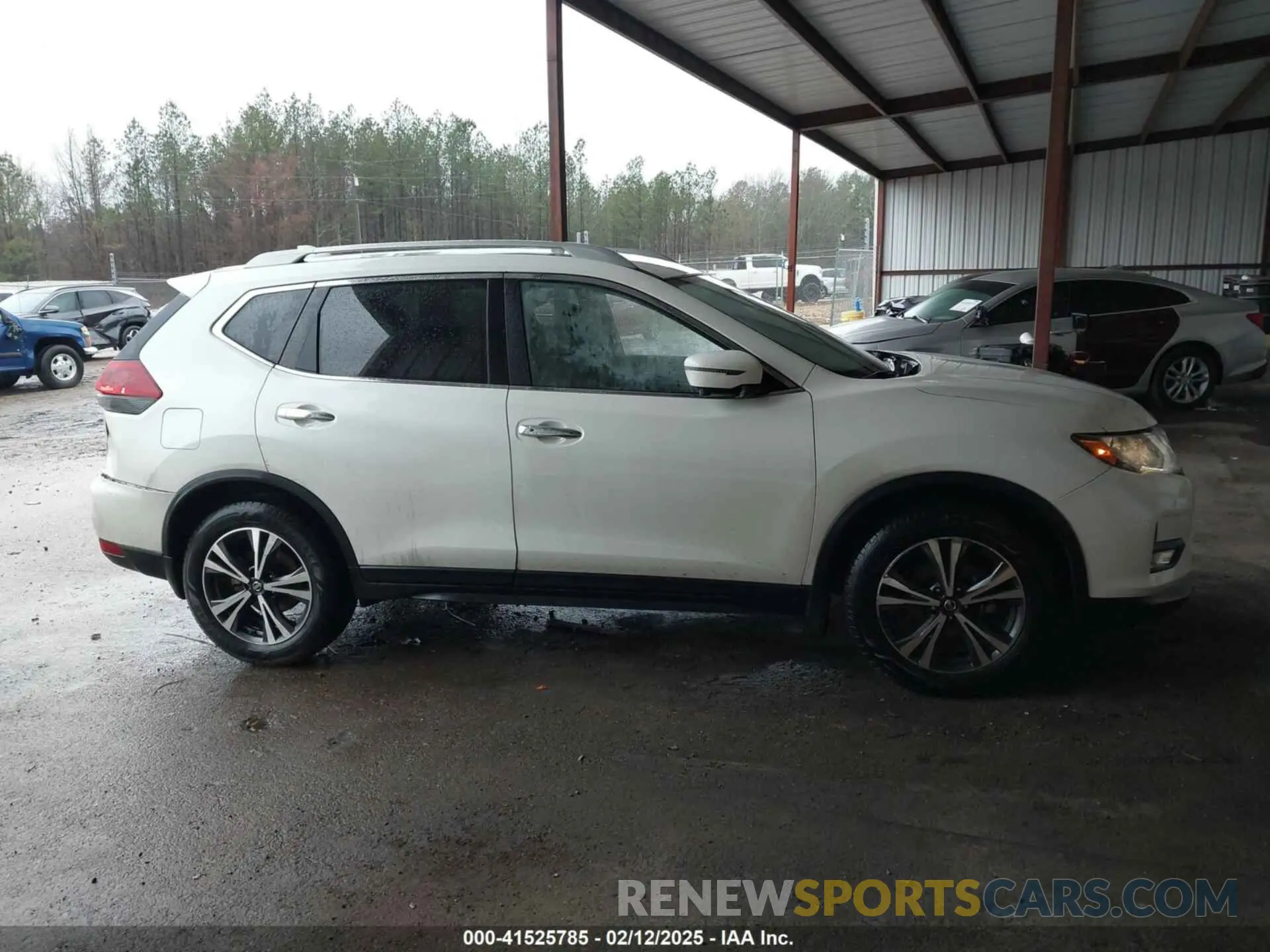13 fotografías del automóvil dañado 5N1AT2MT5KC767027 NISSAN ROGUE 2019
