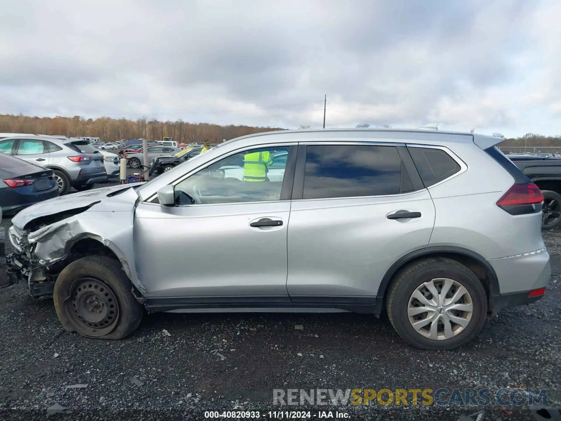 14 fotografías del automóvil dañado 5N1AT2MT5KC790694 NISSAN ROGUE 2019