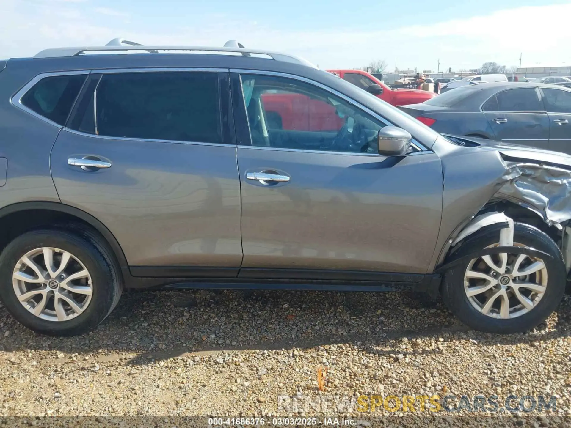 13 fotografías del automóvil dañado 5N1AT2MT5KC797791 NISSAN ROGUE 2019