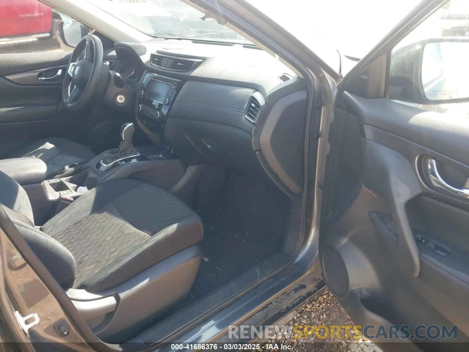 5 fotografías del automóvil dañado 5N1AT2MT5KC797791 NISSAN ROGUE 2019