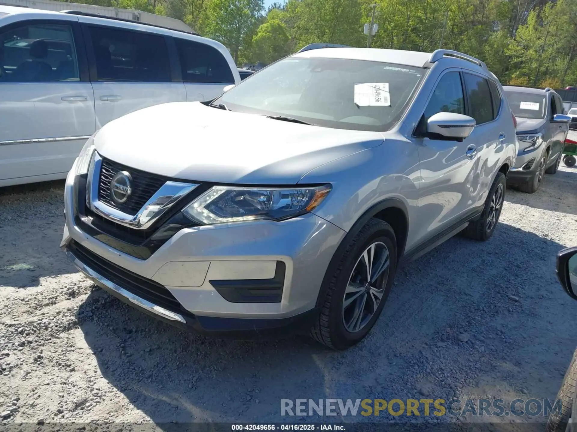 2 fotografías del automóvil dañado 5N1AT2MT6KC787285 NISSAN ROGUE 2019