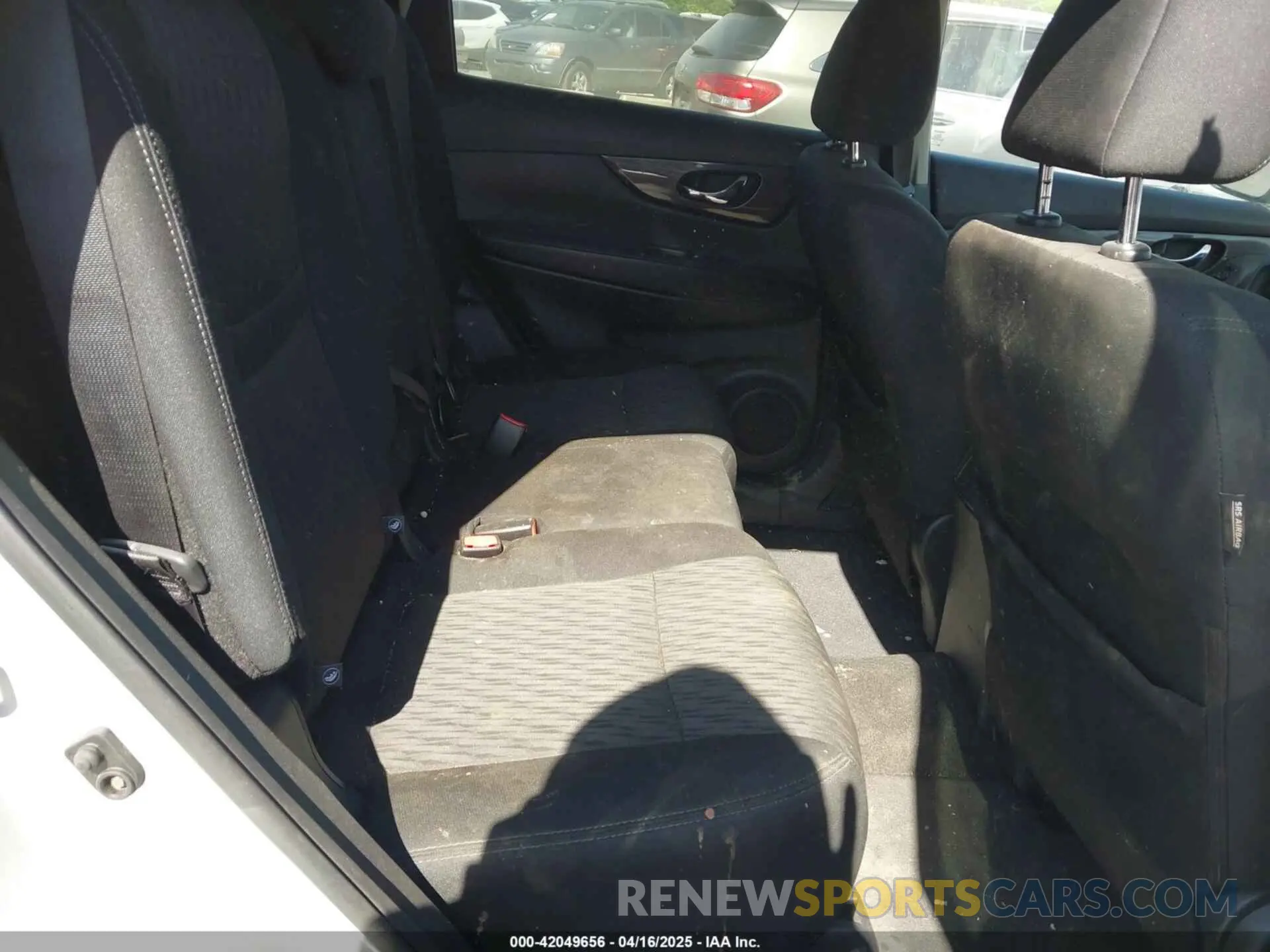 8 fotografías del automóvil dañado 5N1AT2MT6KC787285 NISSAN ROGUE 2019