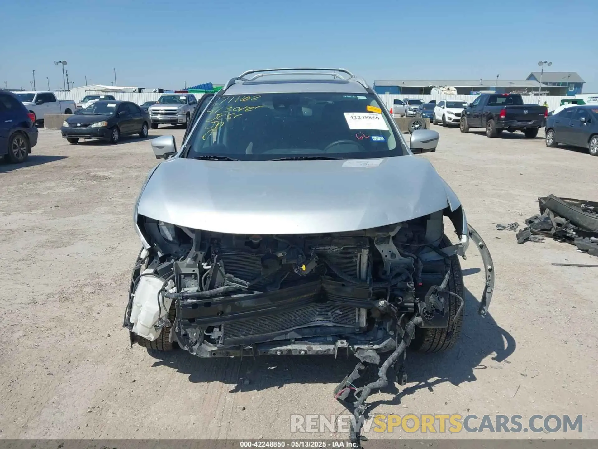 13 fotografías del automóvil dañado 5N1AT2MT7KC706102 NISSAN ROGUE 2019