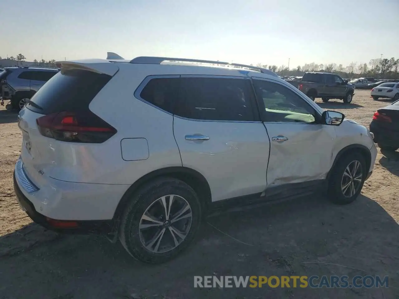 3 fotografías del automóvil dañado 5N1AT2MT7KC787330 NISSAN ROGUE 2019