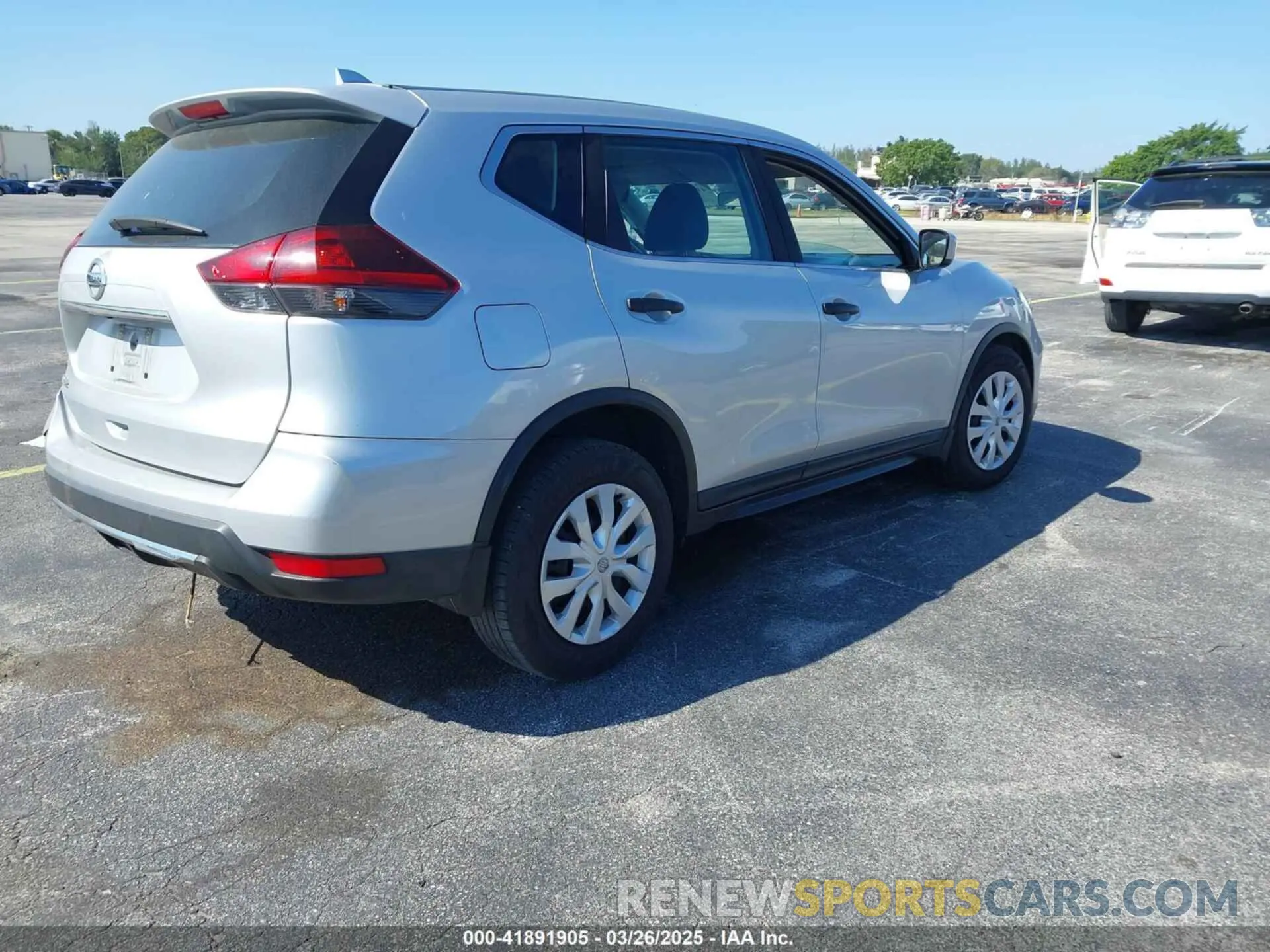 4 fotografías del automóvil dañado 5N1AT2MT7KC812078 NISSAN ROGUE 2019