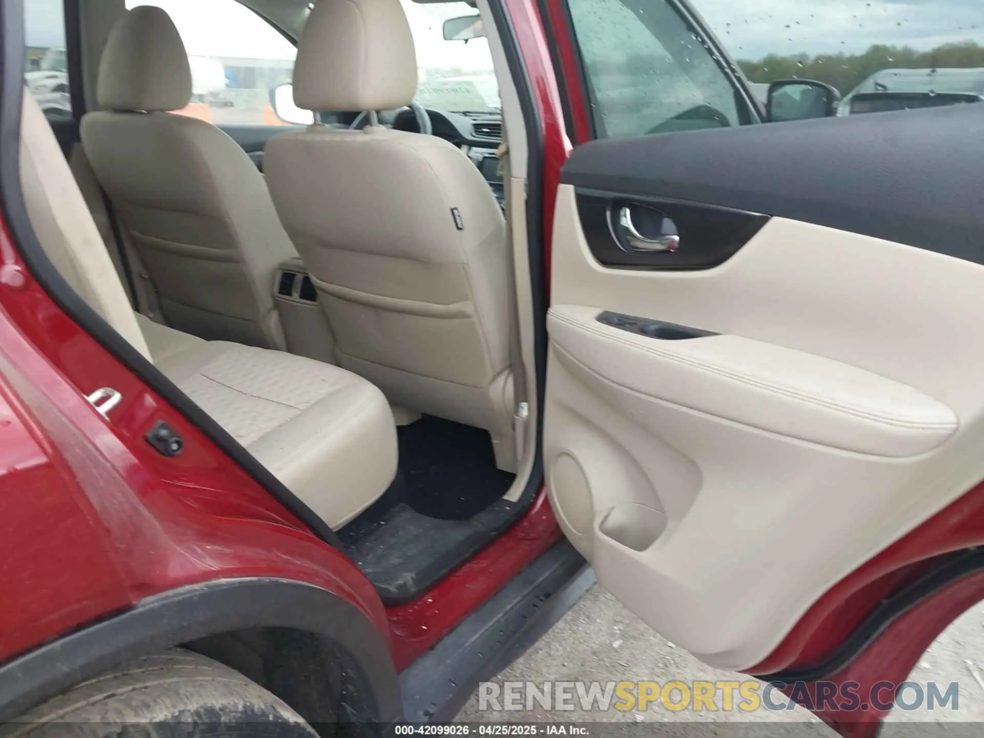 8 fotografías del automóvil dañado 5N1AT2MT7KC831651 NISSAN ROGUE 2019