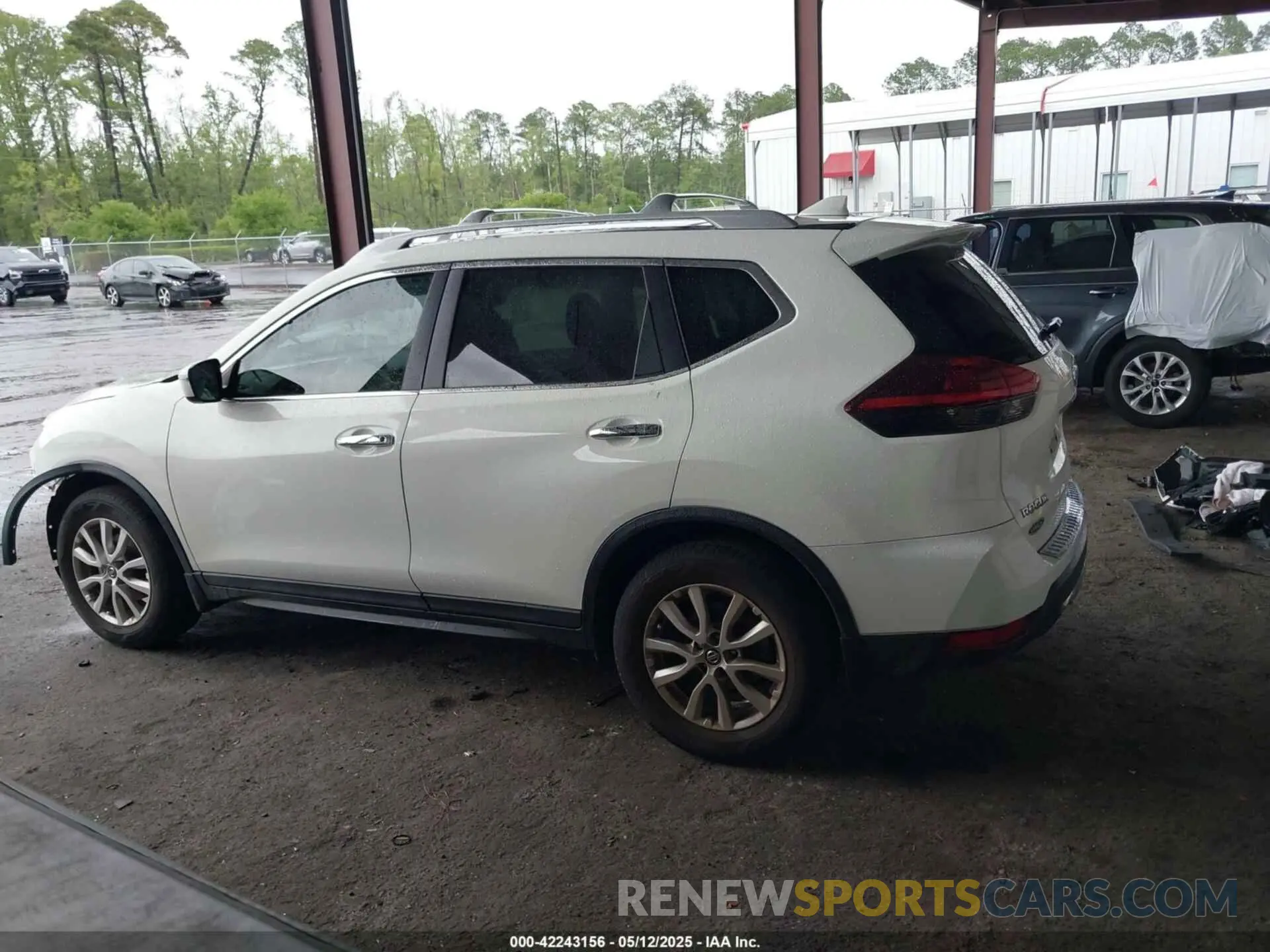 14 fotografías del automóvil dañado 5N1AT2MT7KC844450 NISSAN ROGUE 2019