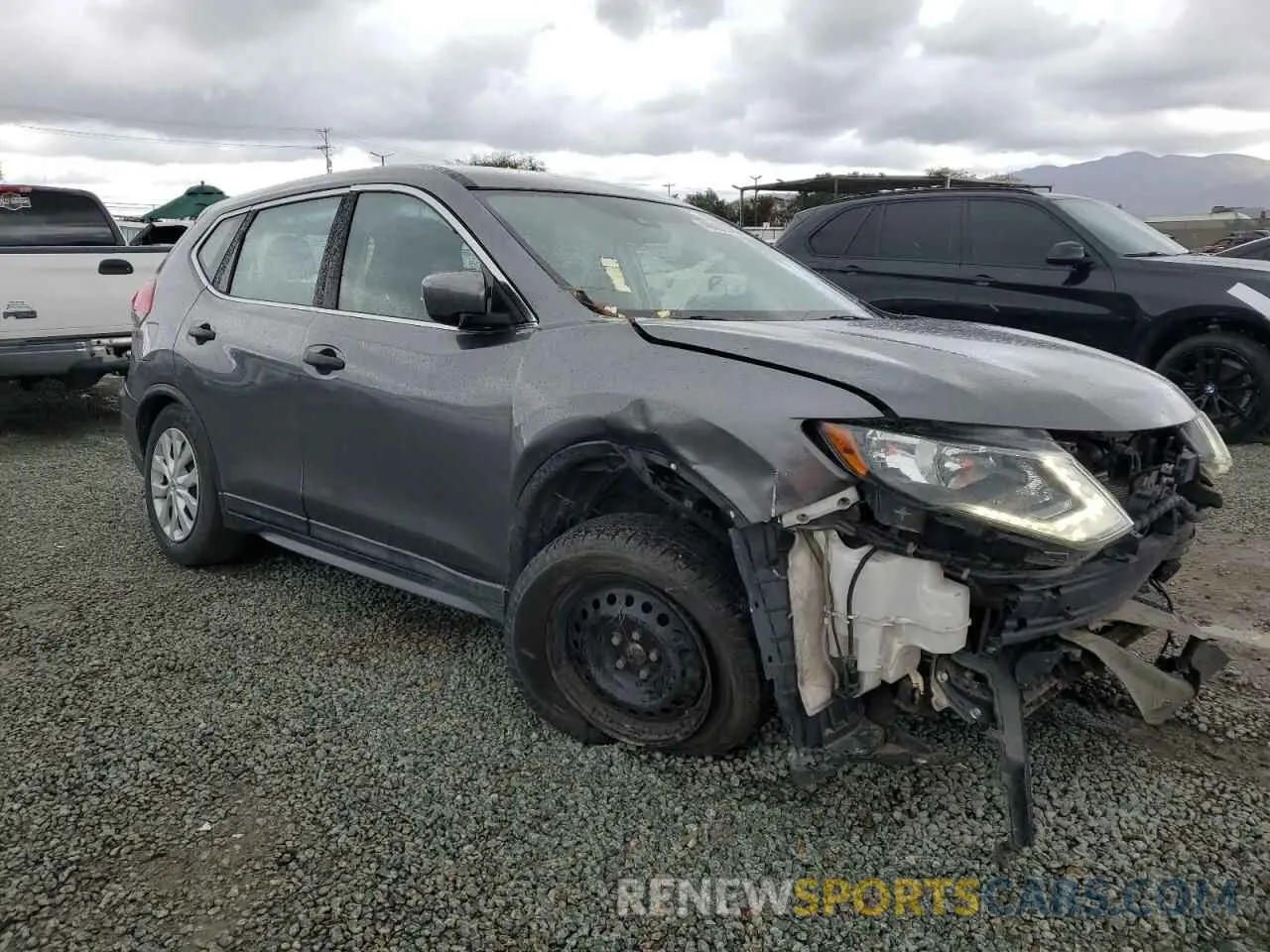 4 fotografías del automóvil dañado 5N1AT2MT8KC754546 NISSAN ROGUE 2019