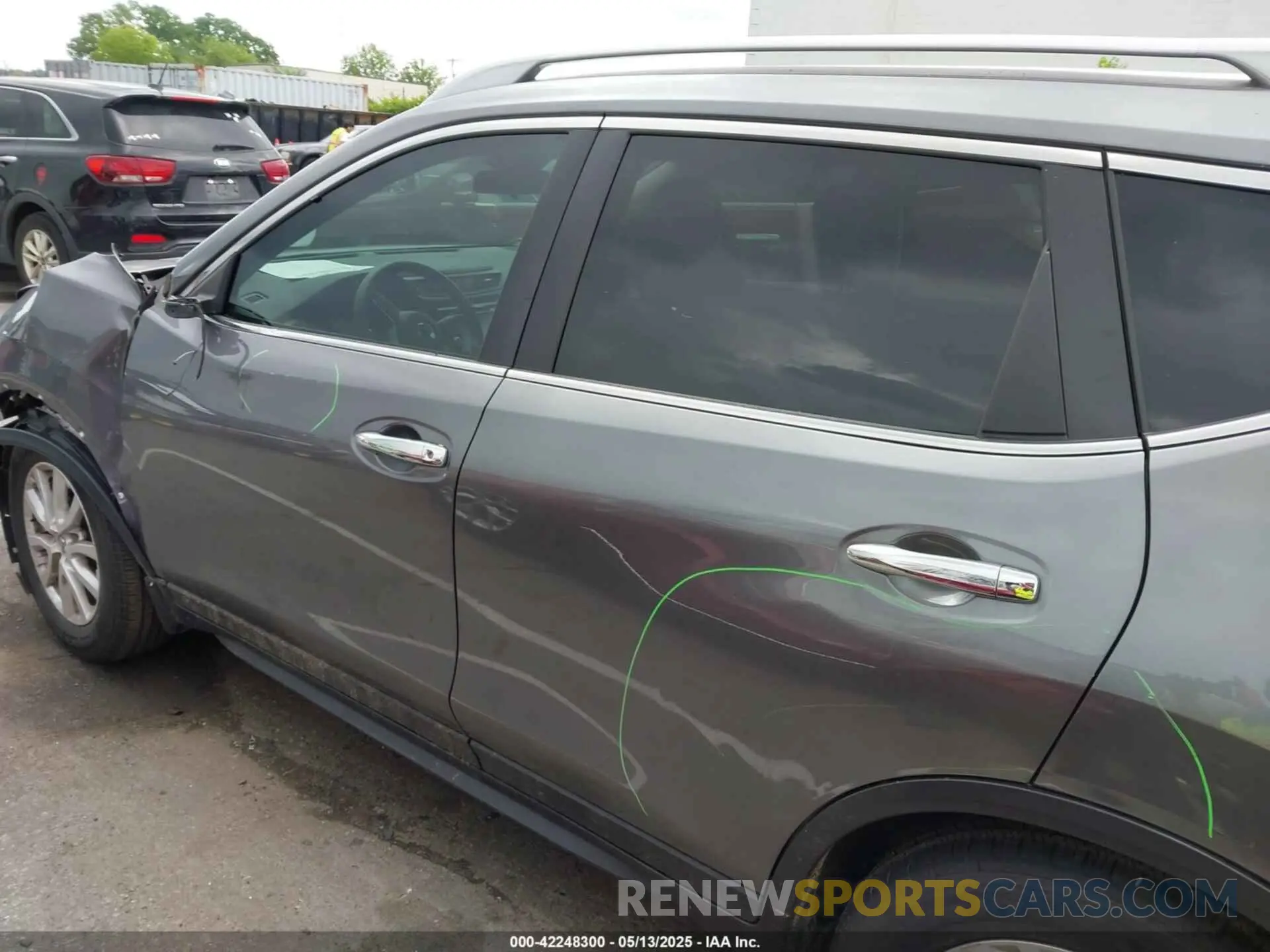 14 fotografías del automóvil dañado 5N1AT2MT8KC766342 NISSAN ROGUE 2019