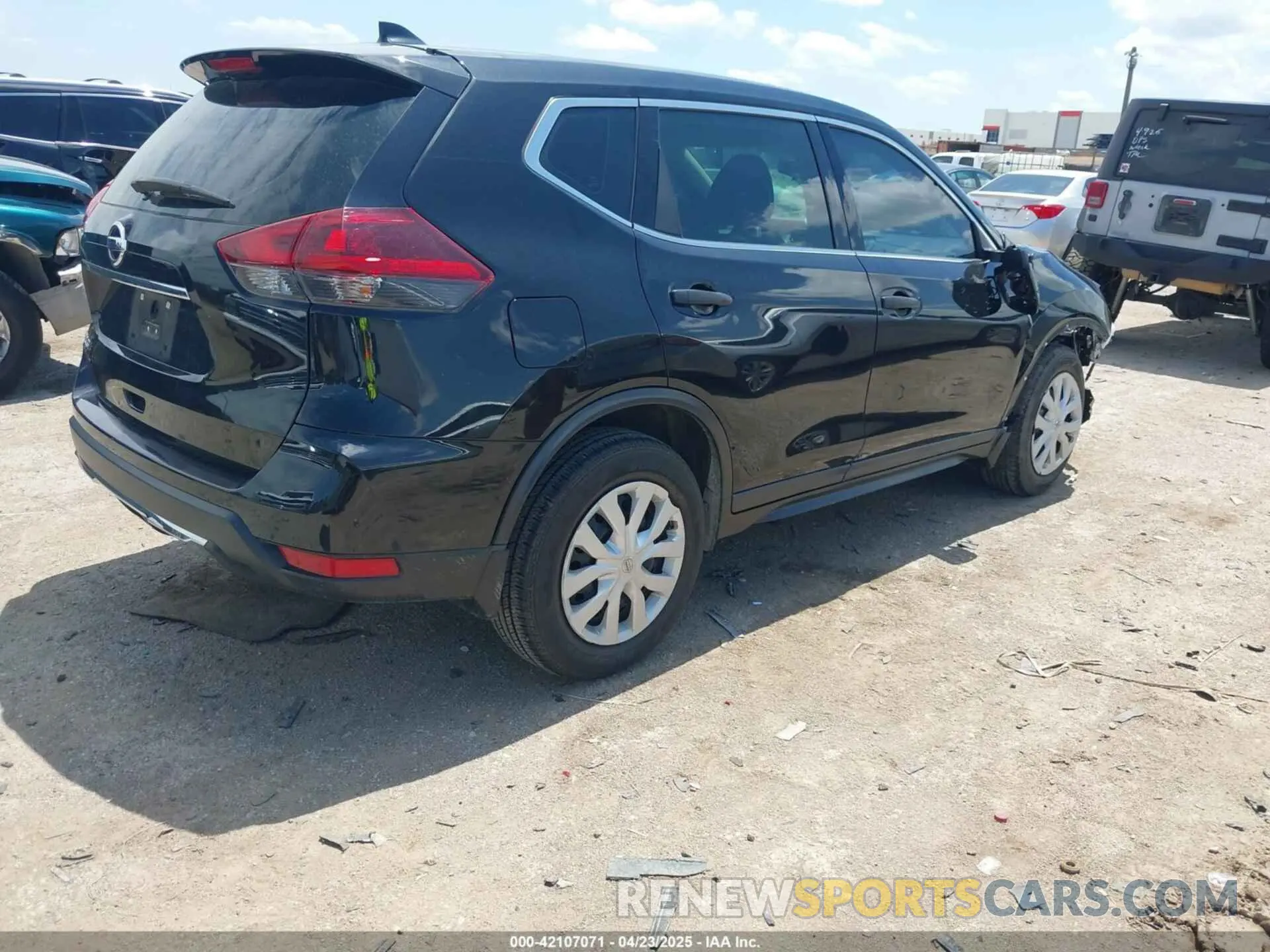 4 fotografías del automóvil dañado 5N1AT2MT8KC783237 NISSAN ROGUE 2019
