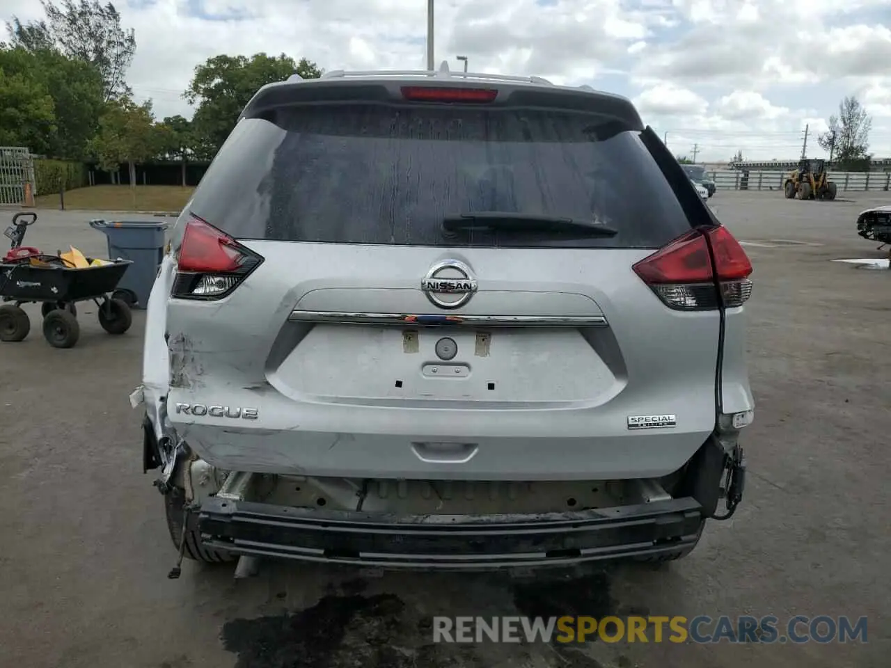 6 fotografías del automóvil dañado 5N1AT2MT9KC825995 NISSAN ROGUE 2019