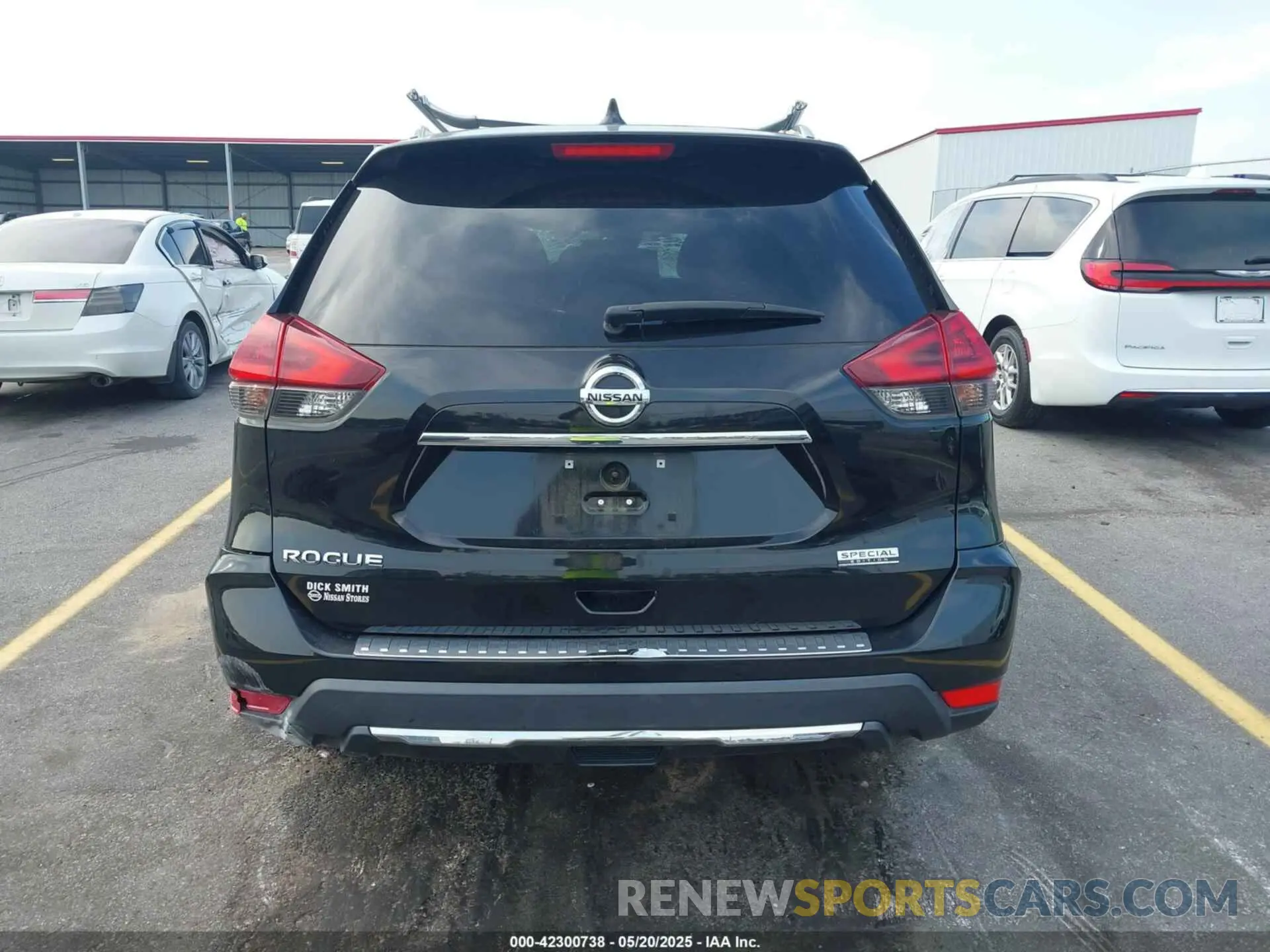 16 fotografías del automóvil dañado 5N1AT2MT9KC845180 NISSAN ROGUE 2019
