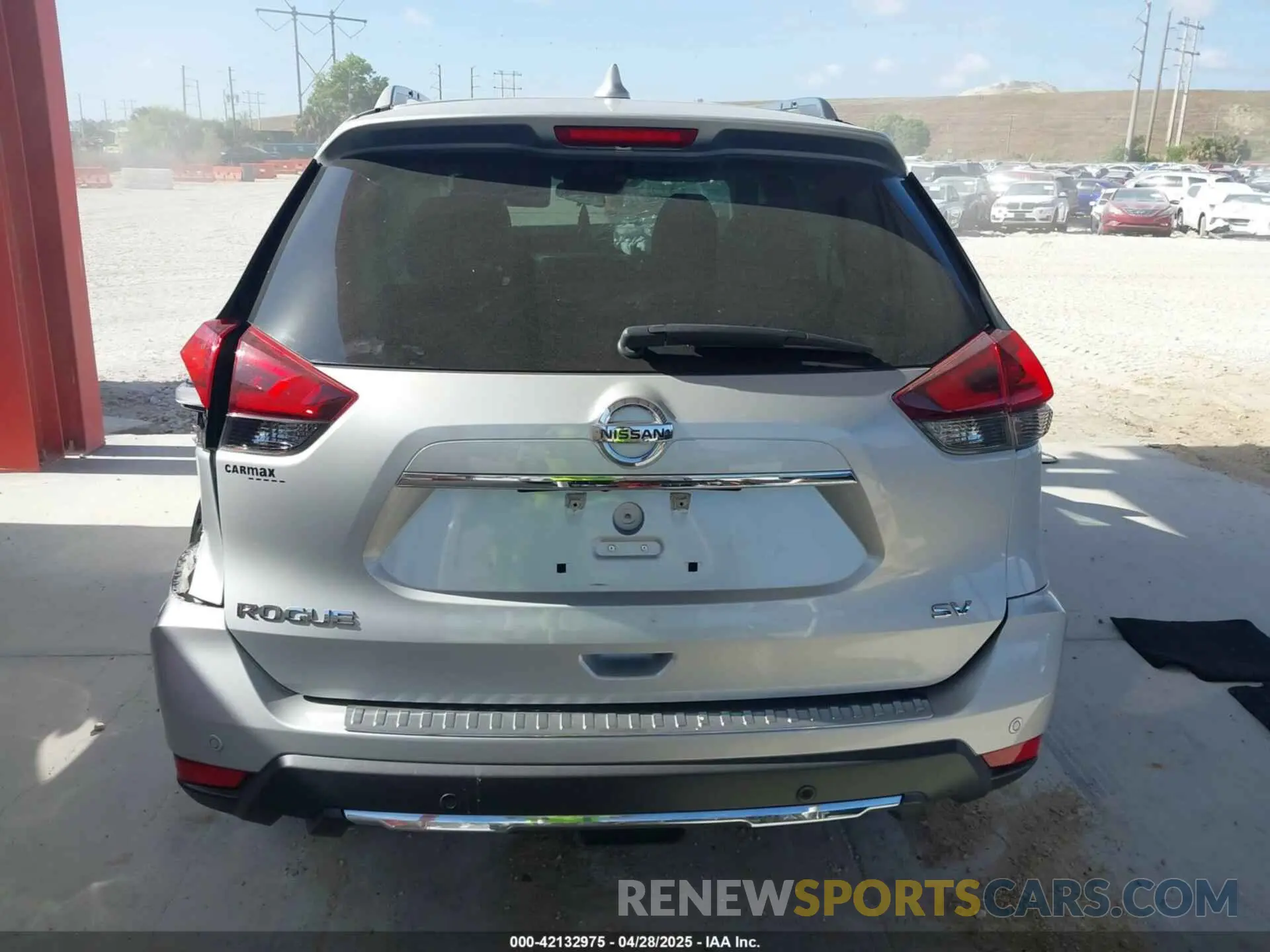 16 fotografías del automóvil dañado 5N1AT2MTXKC778816 NISSAN ROGUE 2019