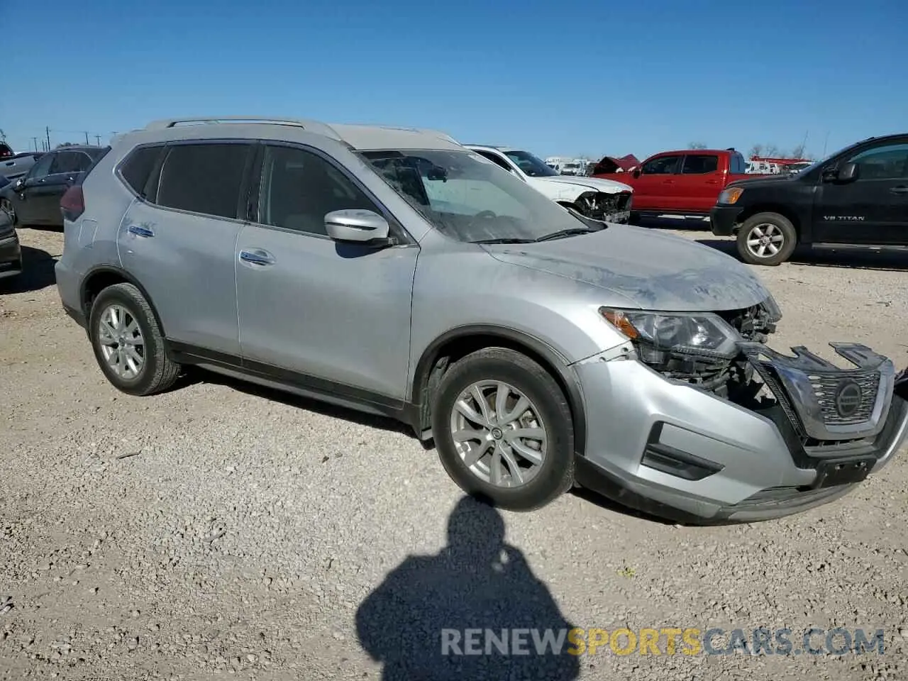 4 fotografías del automóvil dañado 5N1AT2MTXKC784731 NISSAN ROGUE 2019
