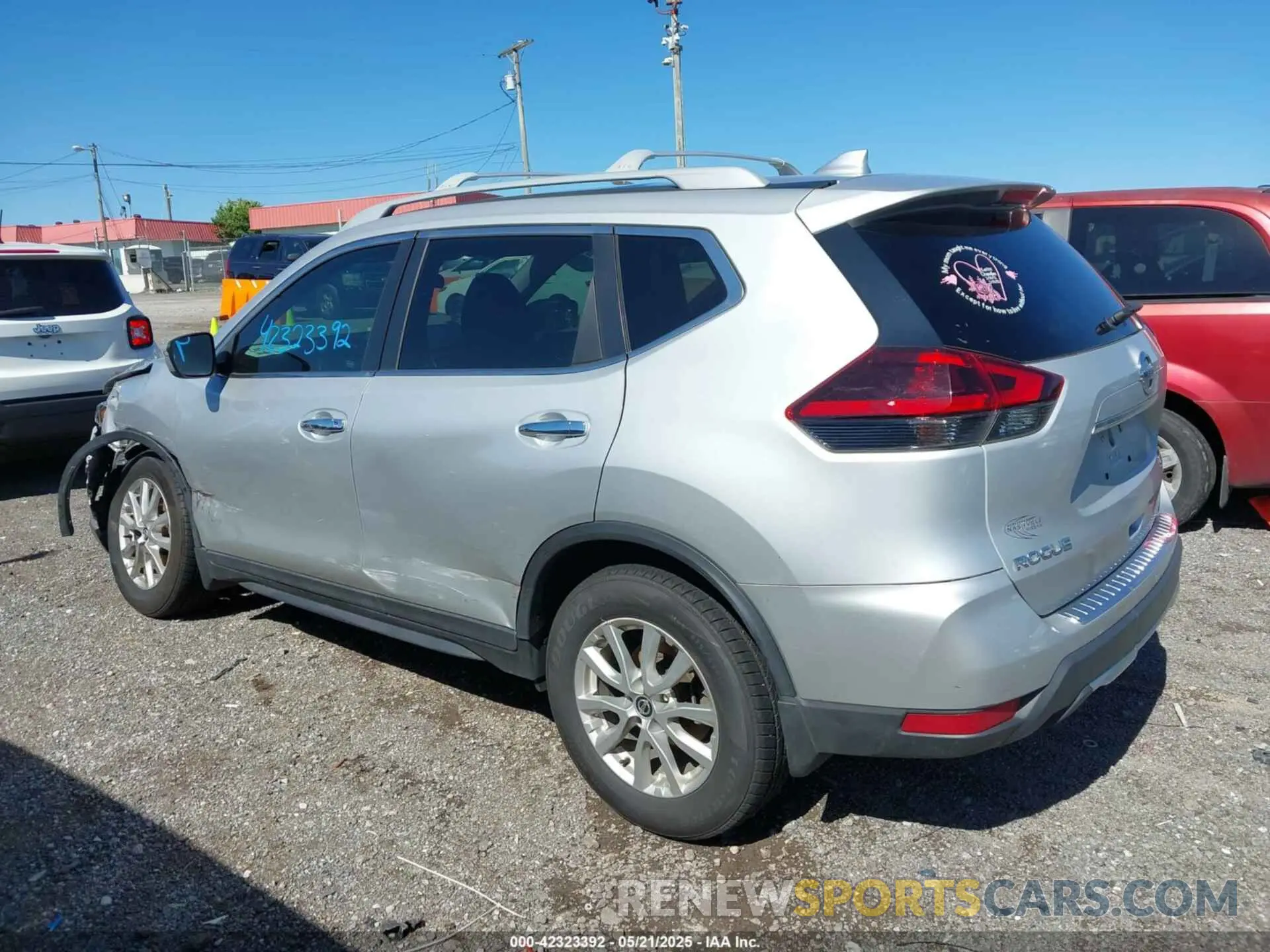 14 fotografías del automóvil dañado 5N1AT2MTXKC845155 NISSAN ROGUE 2019