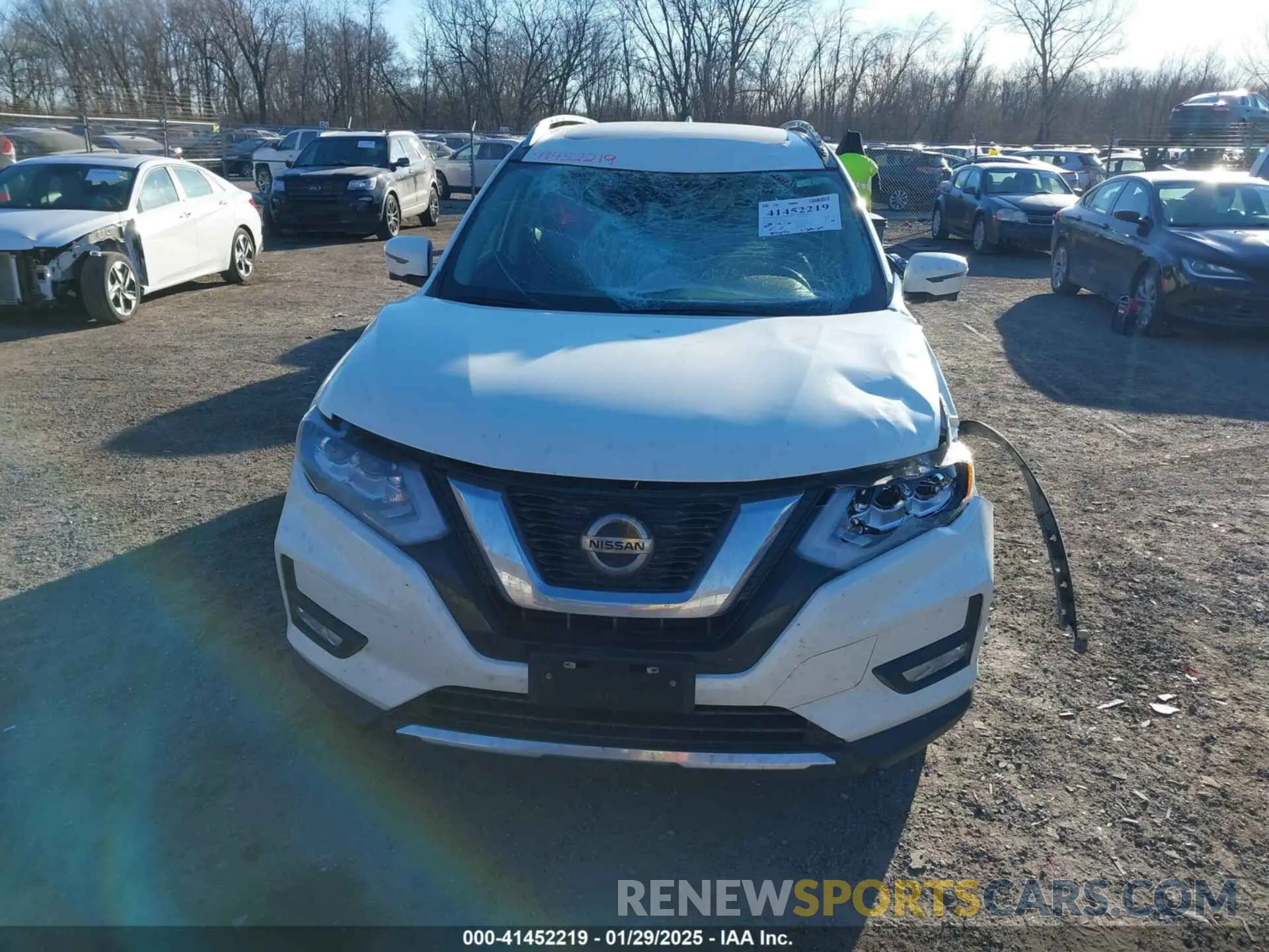 12 fotografías del automóvil dañado 5N1AT2MV0KC712535 NISSAN ROGUE 2019