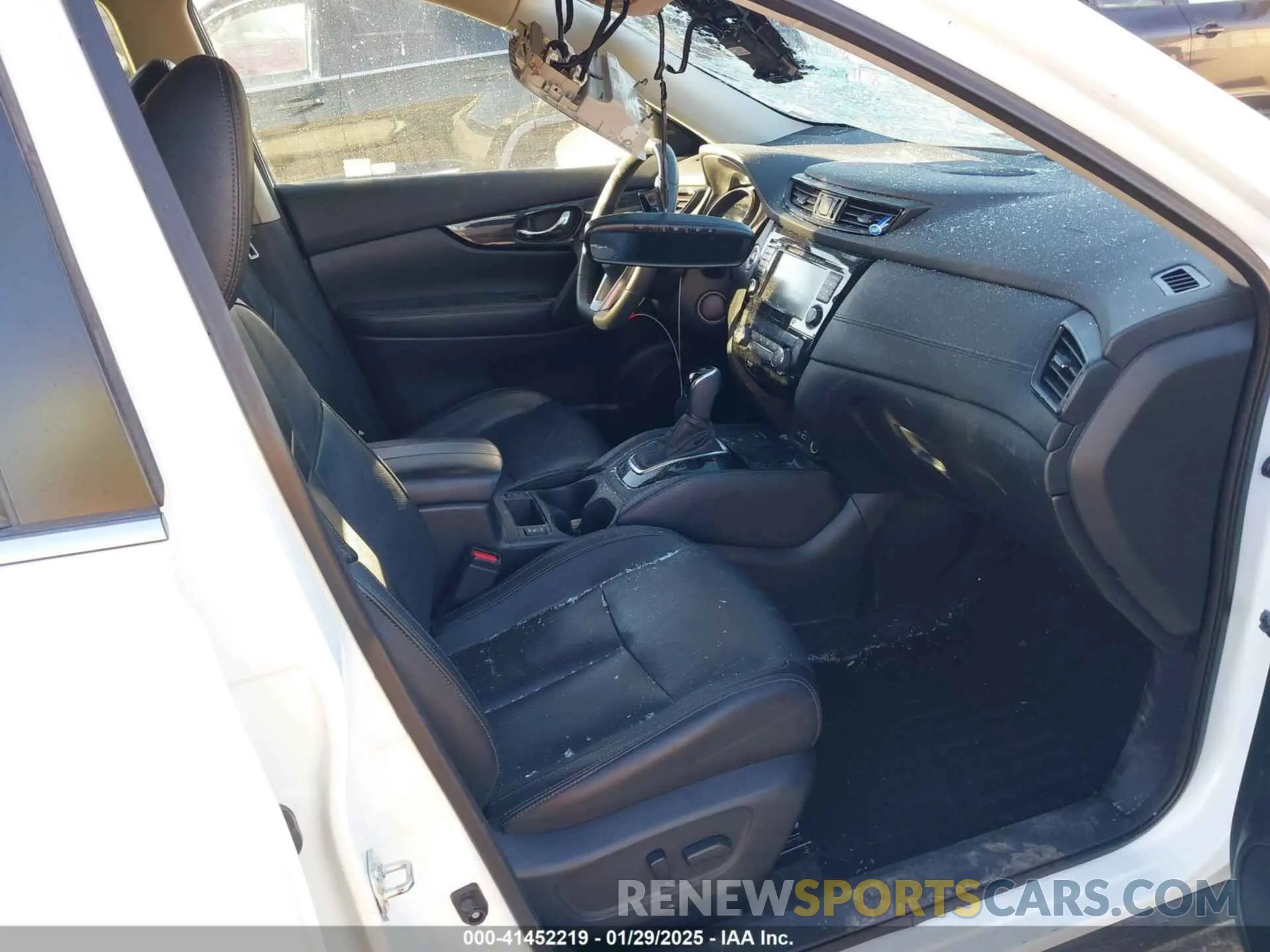 5 fotografías del automóvil dañado 5N1AT2MV0KC712535 NISSAN ROGUE 2019
