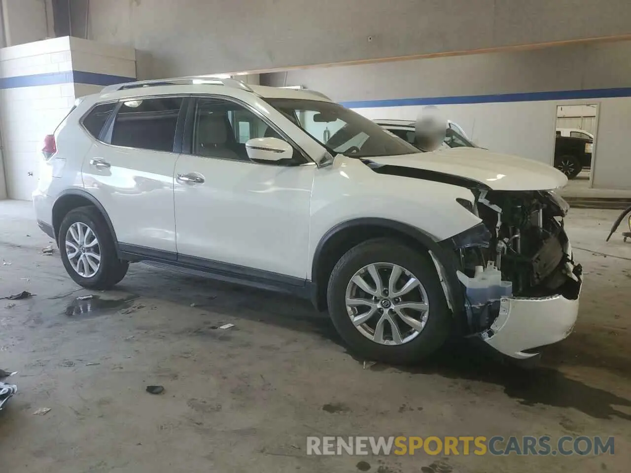 4 fotografías del automóvil dañado 5N1AT2MV0KC734860 NISSAN ROGUE 2019