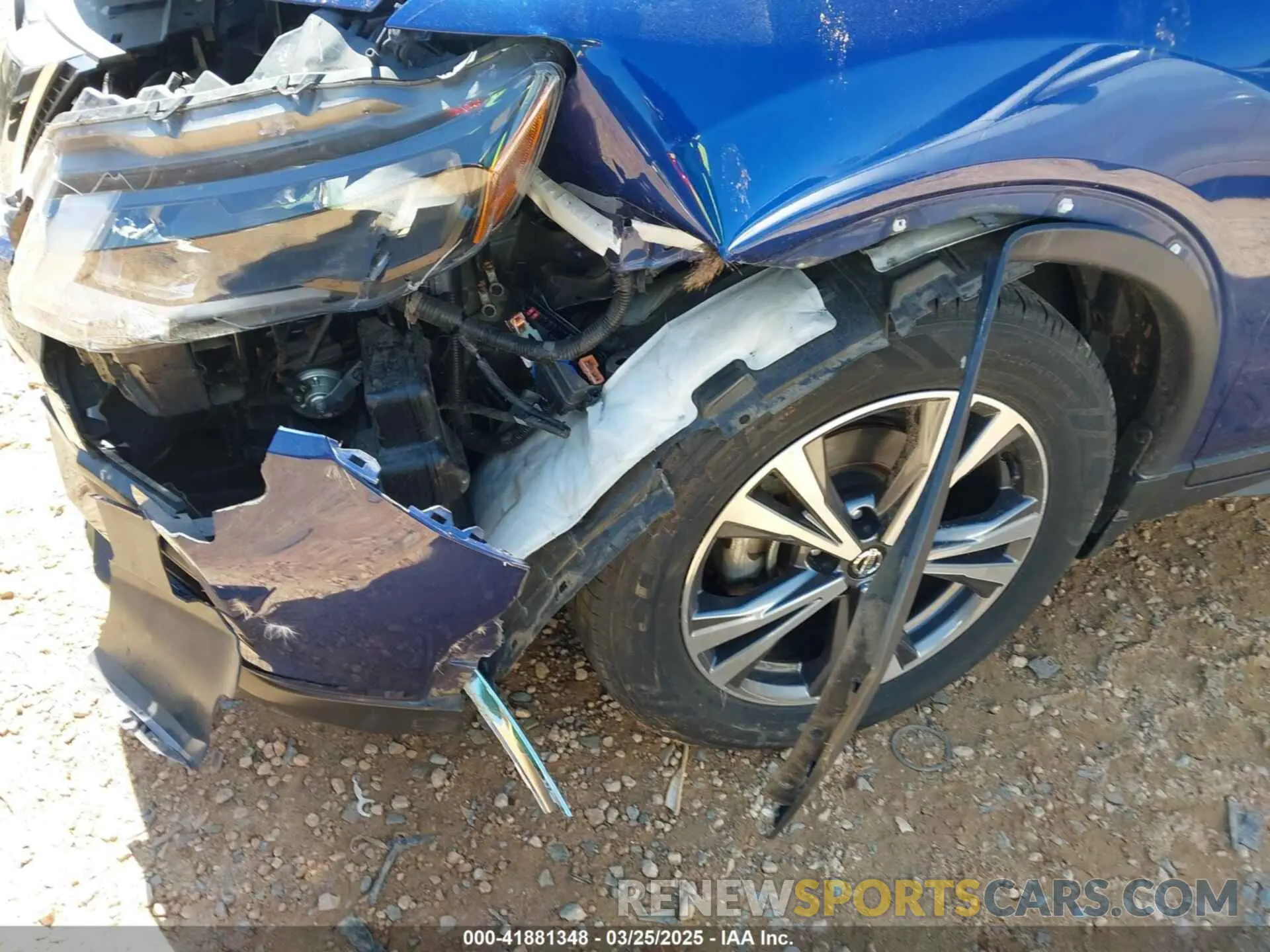 16 fotografías del automóvil dañado 5N1AT2MV1KC769228 NISSAN ROGUE 2019