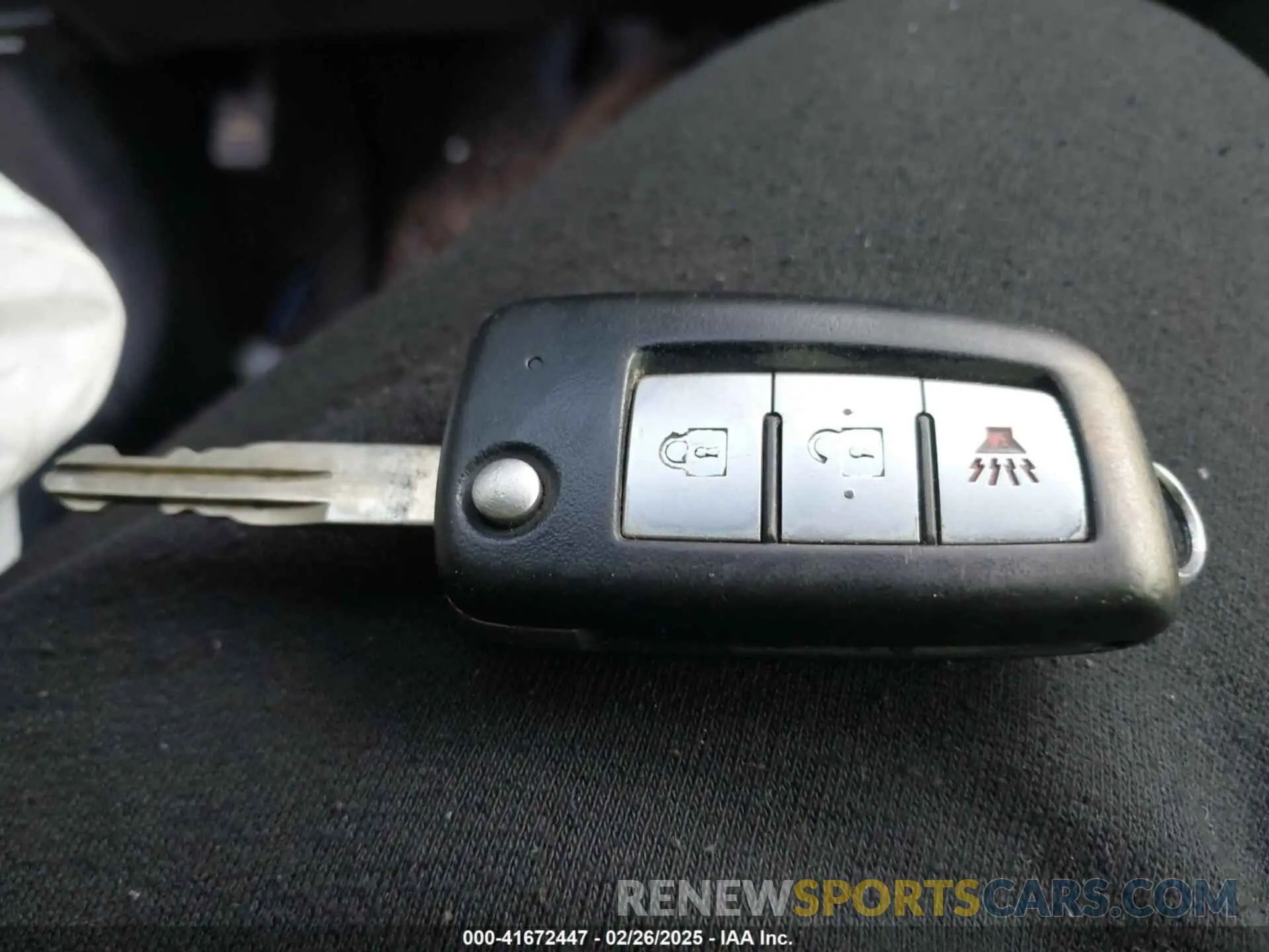 11 fotografías del automóvil dañado 5N1AT2MV1KC782240 NISSAN ROGUE 2019