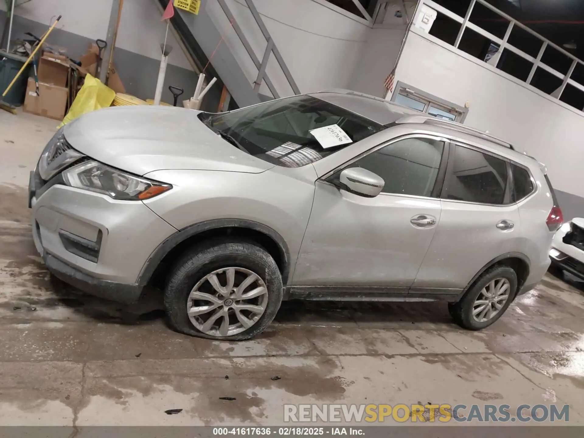 14 fotografías del automóvil dañado 5N1AT2MV1KC798213 NISSAN ROGUE 2019