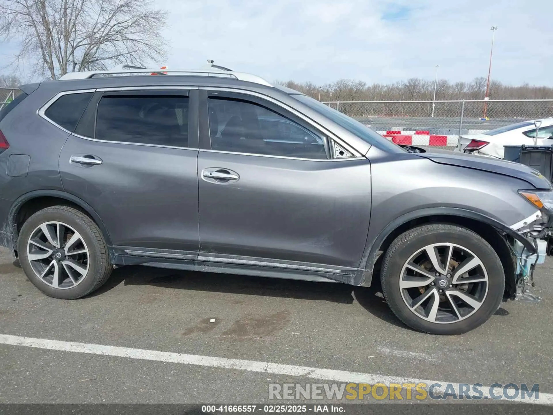 19 fotografías del automóvil dañado 5N1AT2MV1KC830772 NISSAN ROGUE 2019