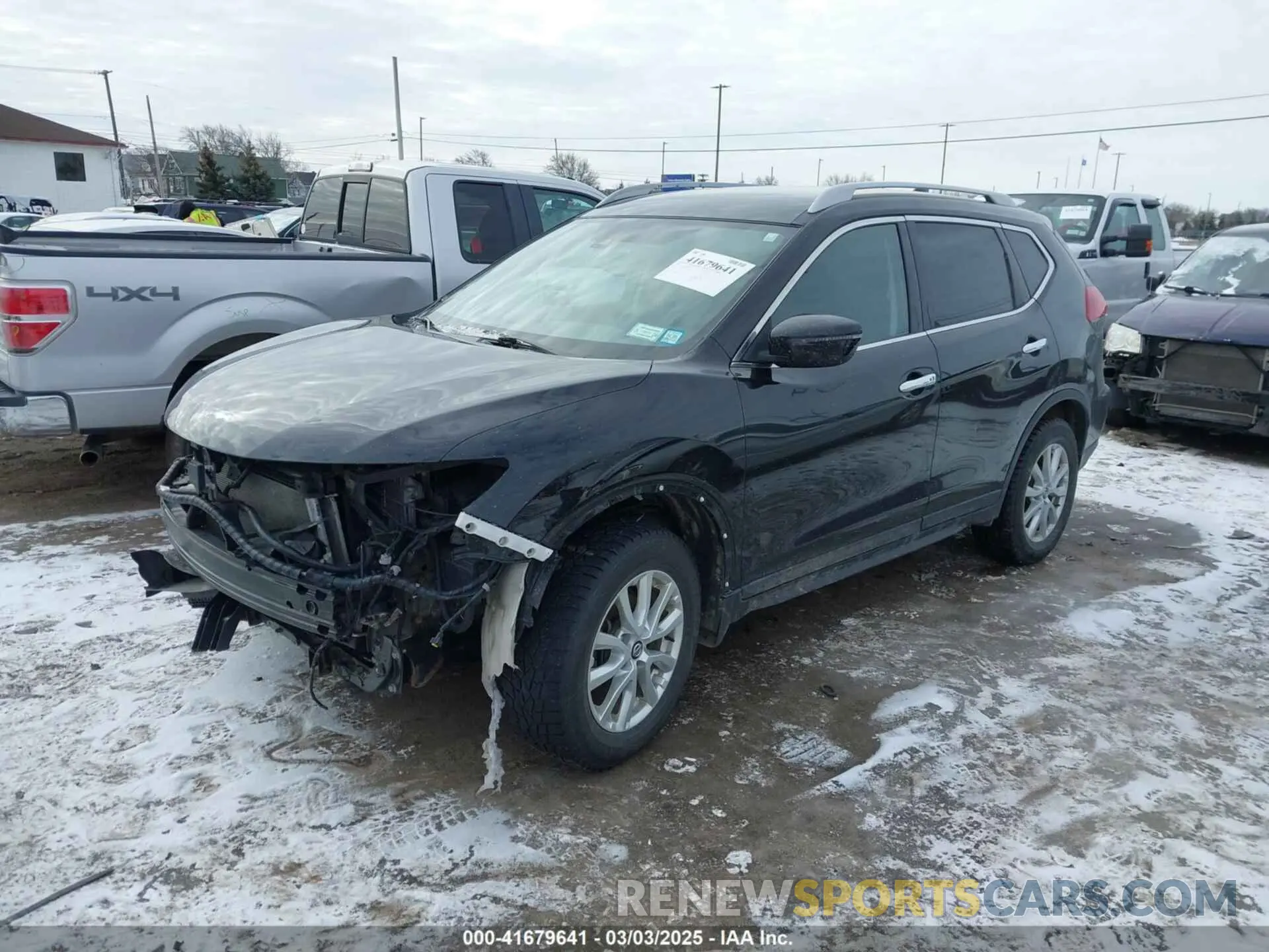2 fotografías del automóvil dañado 5N1AT2MV2KC729210 NISSAN ROGUE 2019