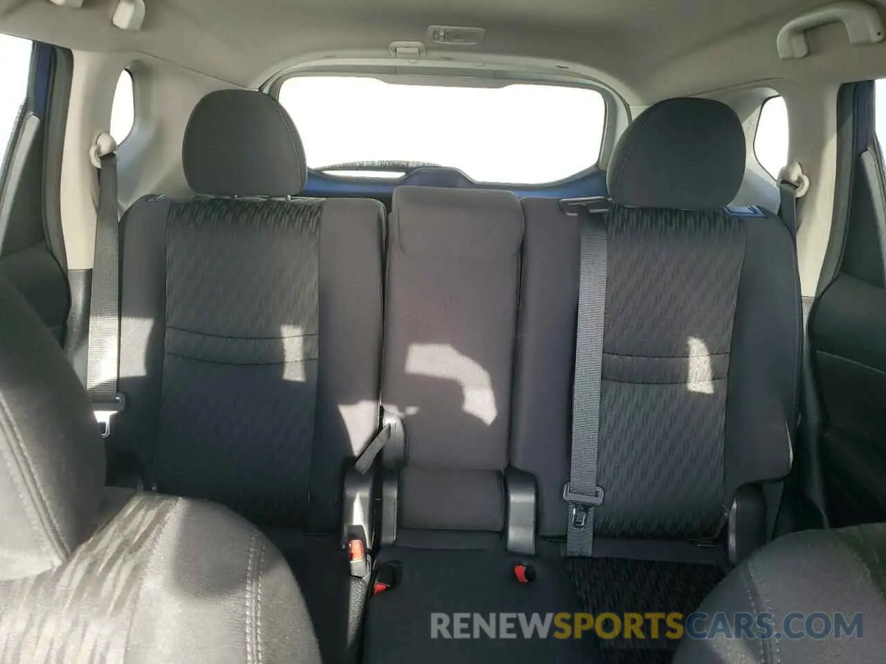 10 fotografías del automóvil dañado 5N1AT2MV2KC845801 NISSAN ROGUE 2019