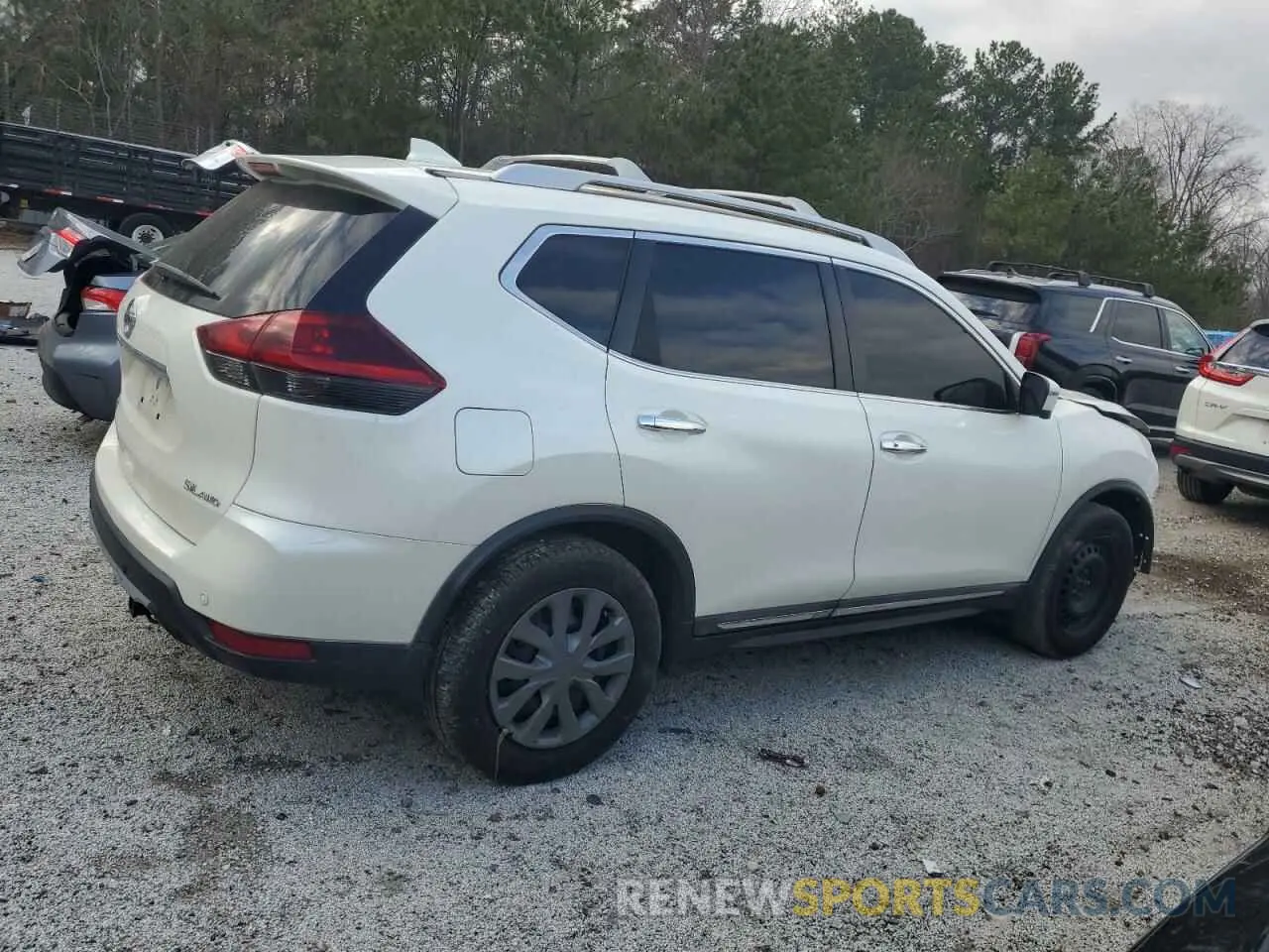 3 fotografías del automóvil dañado 5N1AT2MV3KC792803 NISSAN ROGUE 2019
