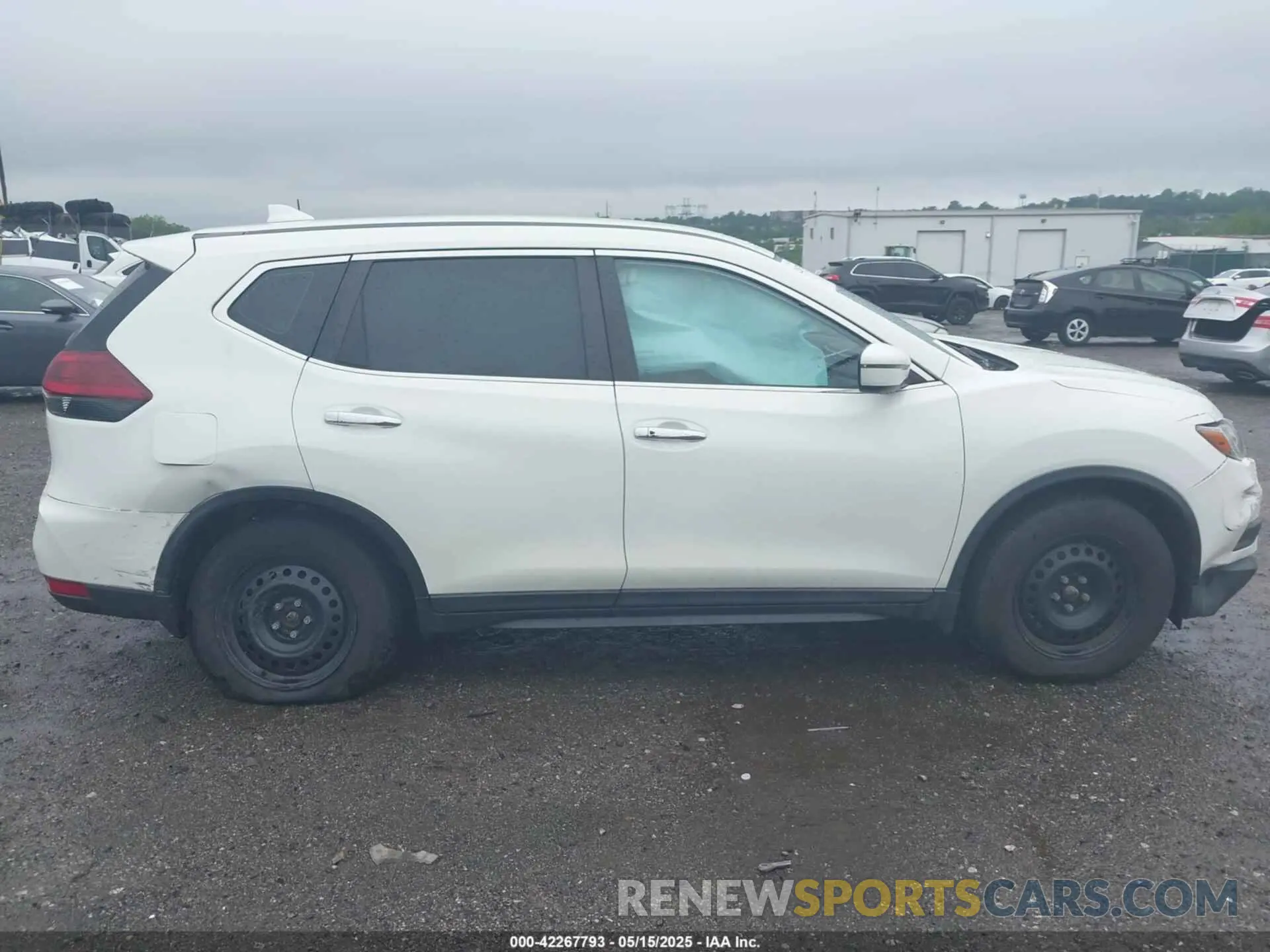 12 fotografías del automóvil dañado 5N1AT2MV3KC831907 NISSAN ROGUE 2019