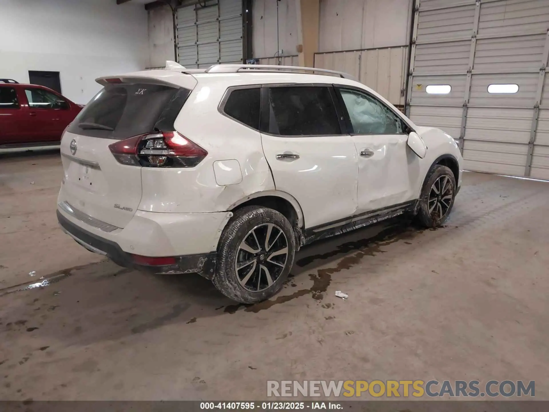 4 fotografías del automóvil dañado 5N1AT2MV4KC718953 NISSAN ROGUE 2019