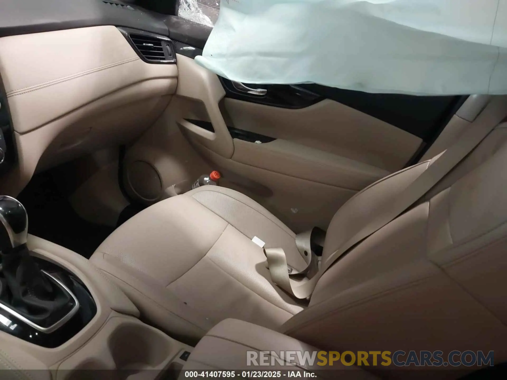 5 fotografías del automóvil dañado 5N1AT2MV4KC718953 NISSAN ROGUE 2019