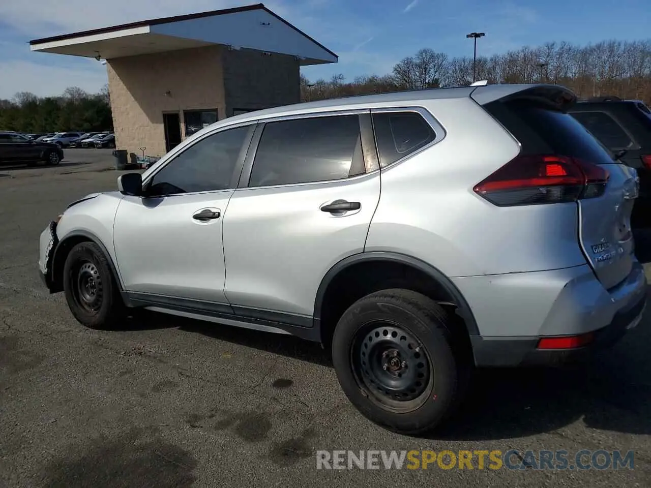 2 fotografías del automóvil dañado 5N1AT2MV4KC782832 NISSAN ROGUE 2019