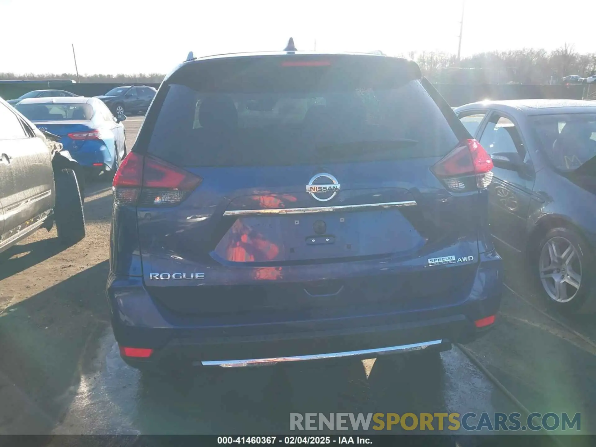 16 fotografías del automóvil dañado 5N1AT2MV4KC811942 NISSAN ROGUE 2019