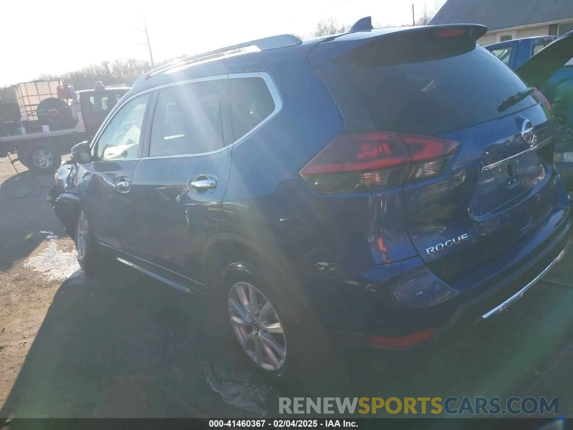 3 fotografías del automóvil dañado 5N1AT2MV4KC811942 NISSAN ROGUE 2019