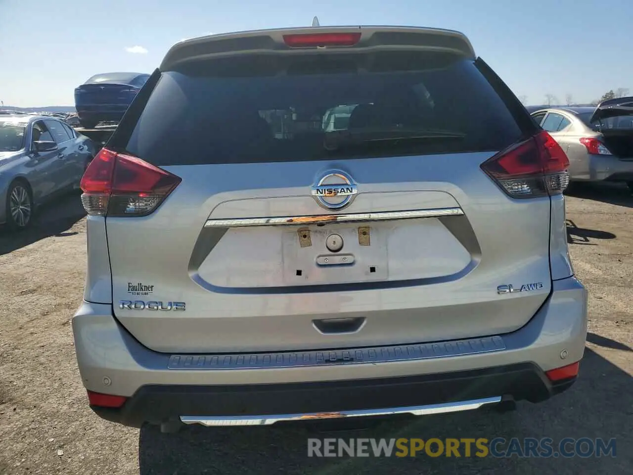 6 fotografías del automóvil dañado 5N1AT2MV4KC824819 NISSAN ROGUE 2019