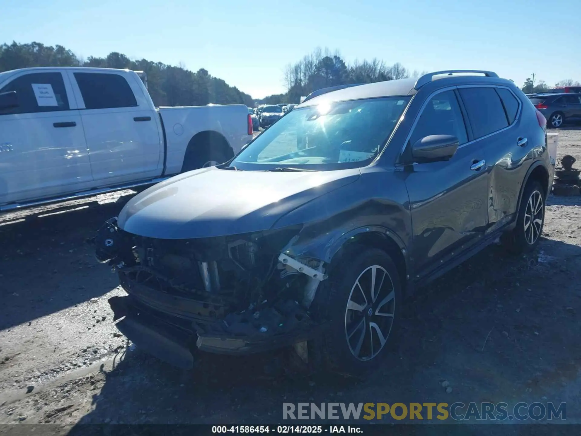 2 fotografías del automóvil dañado 5N1AT2MV5KC765473 NISSAN ROGUE 2019