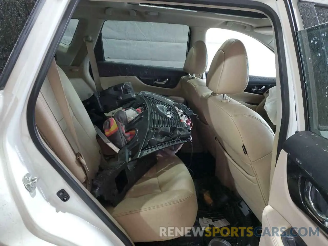 11 fotografías del automóvil dañado 5N1AT2MV5KC772844 NISSAN ROGUE 2019