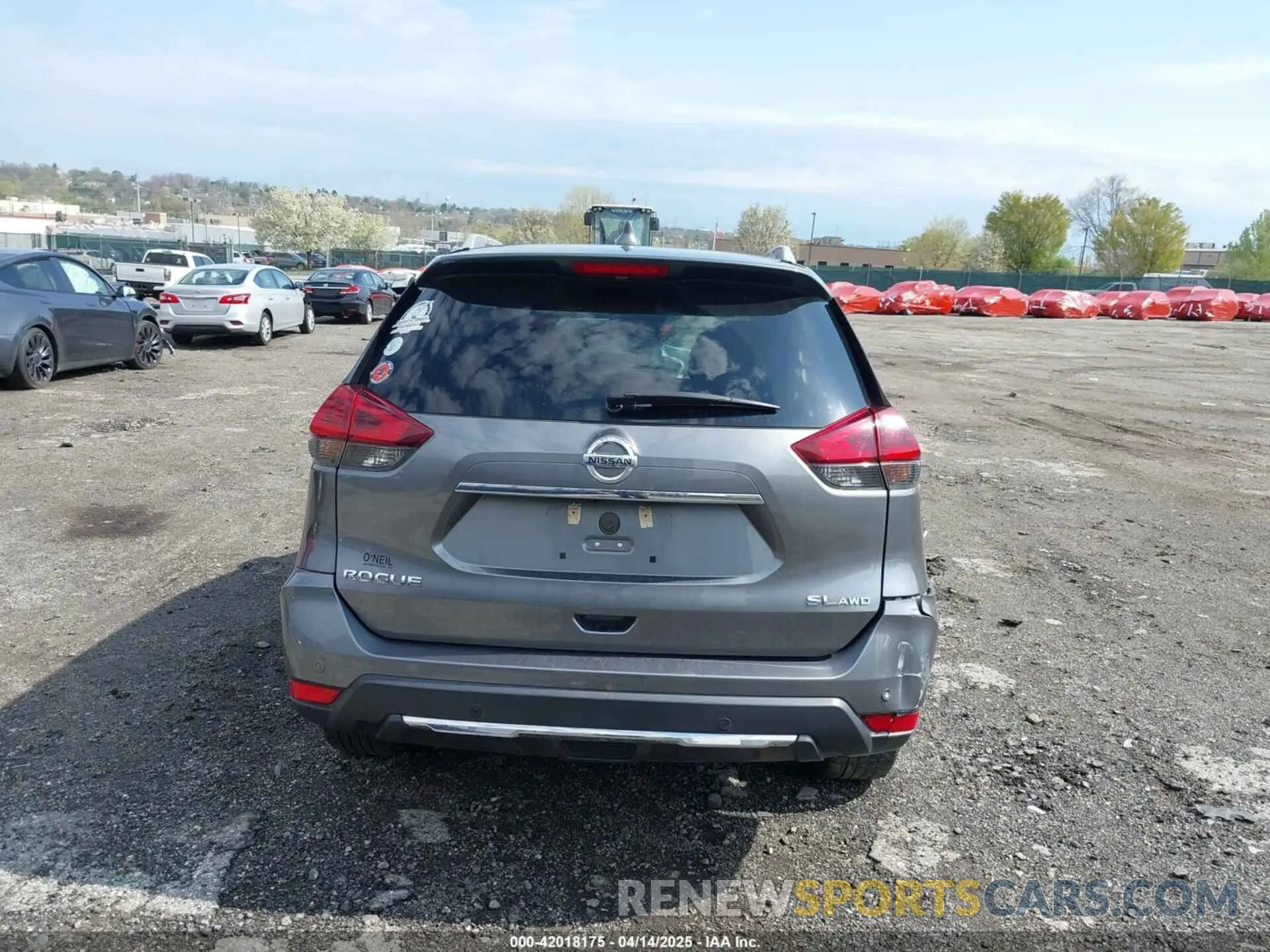 17 fotografías del automóvil dañado 5N1AT2MV6KC727136 NISSAN ROGUE 2019