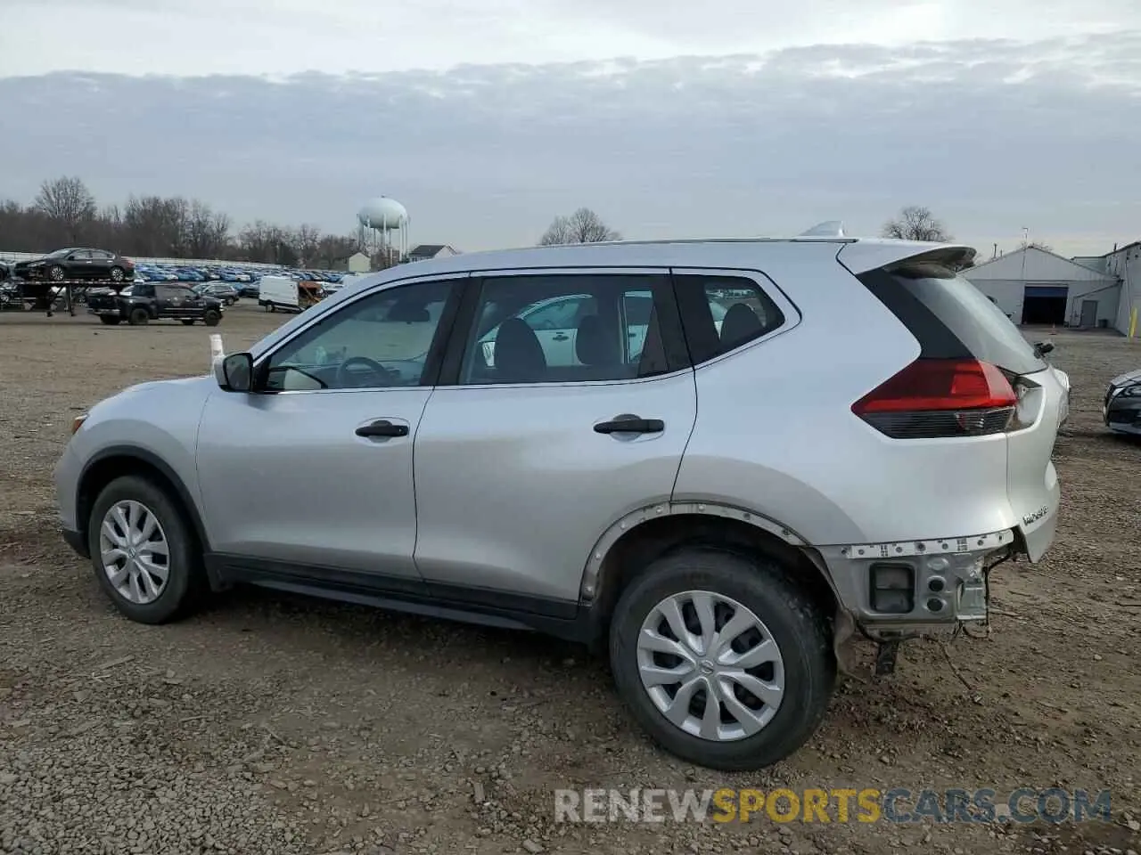 2 fotografías del automóvil dañado 5N1AT2MV6KC745927 NISSAN ROGUE 2019