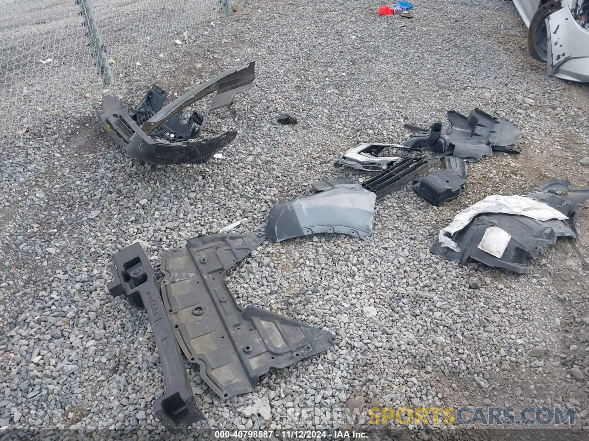 12 fotografías del automóvil dañado 5N1AT2MV7KC701886 NISSAN ROGUE 2019