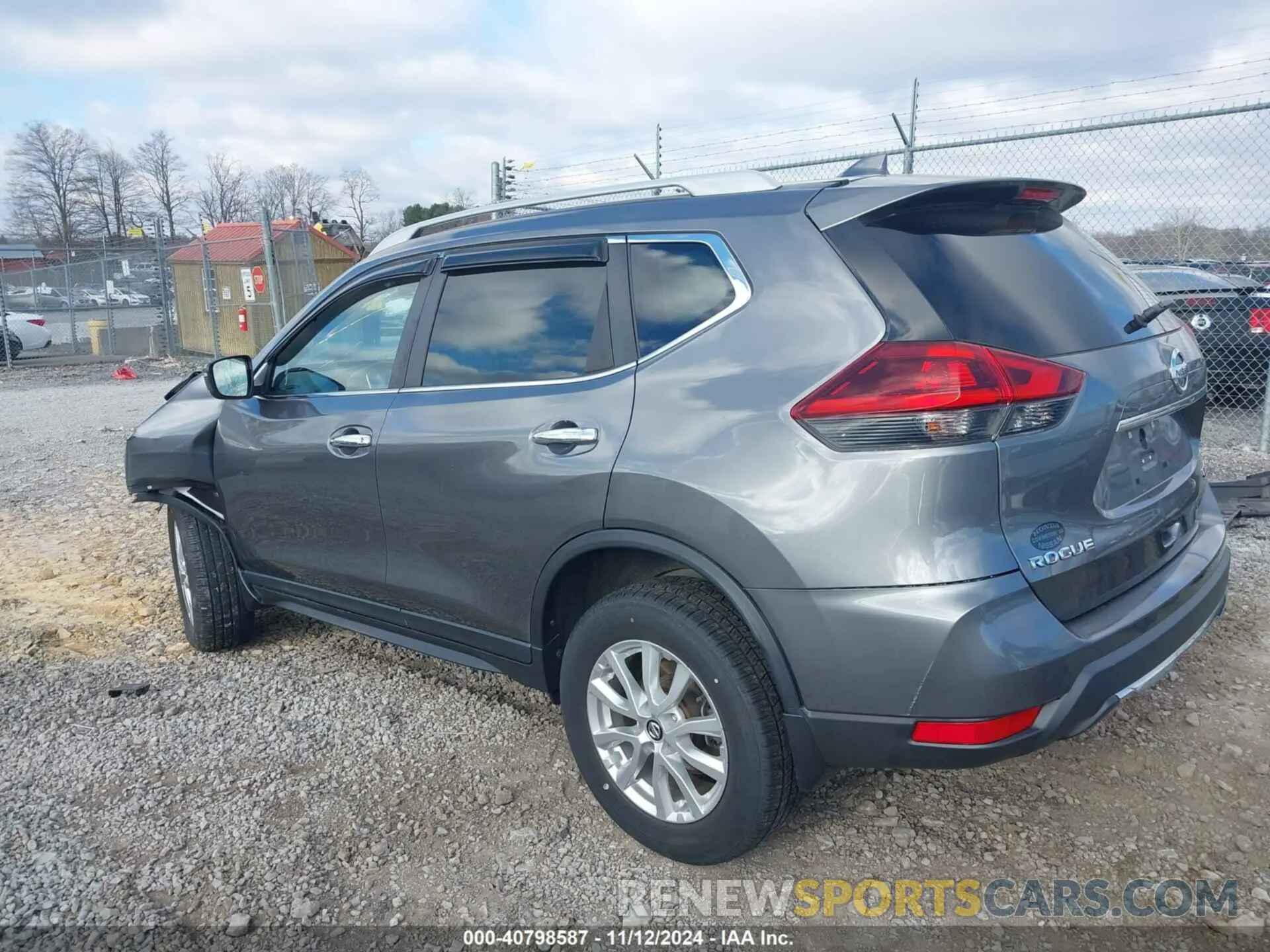 3 fotografías del automóvil dañado 5N1AT2MV7KC701886 NISSAN ROGUE 2019