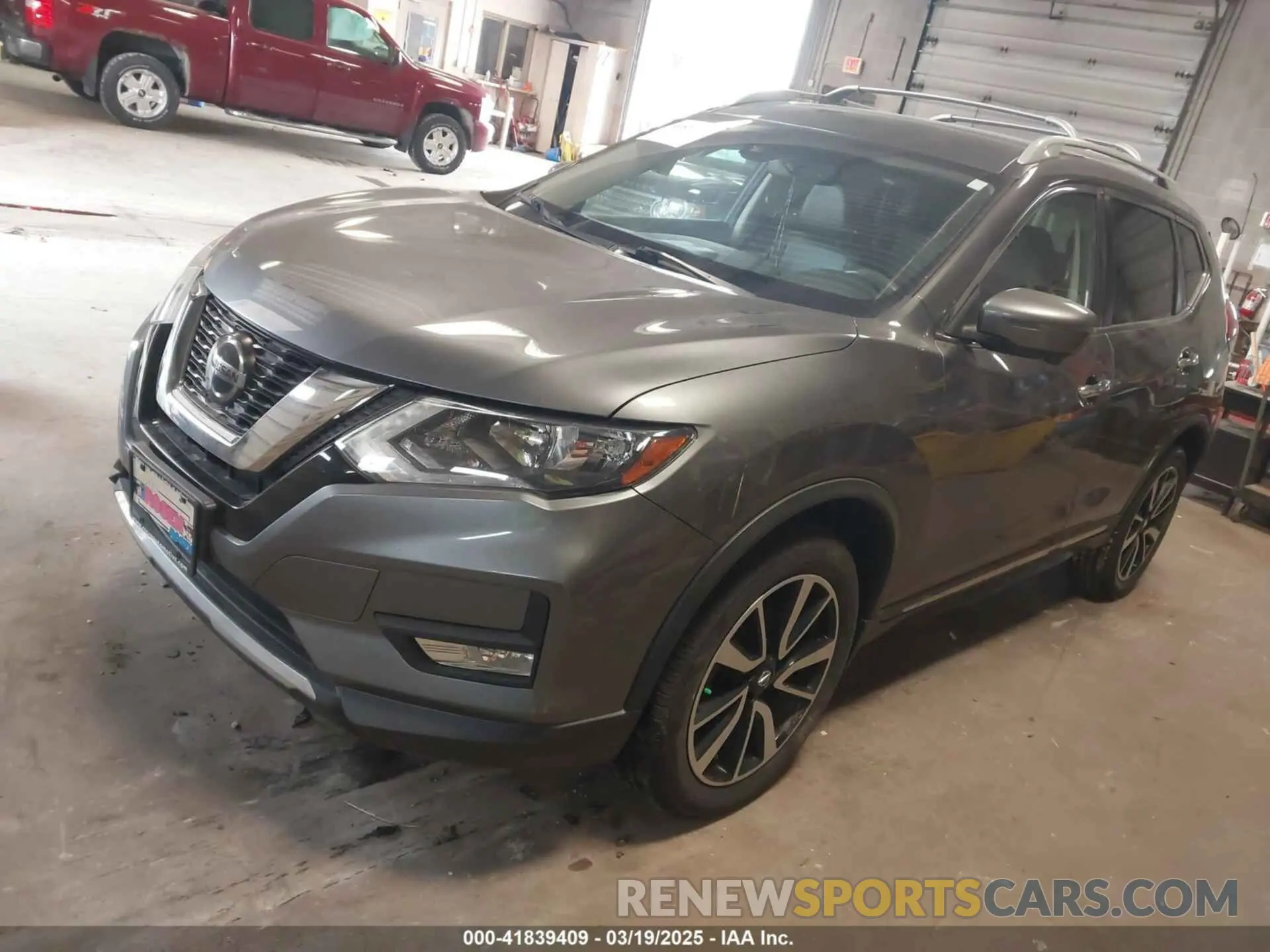 2 fotografías del automóvil dañado 5N1AT2MV7KC712936 NISSAN ROGUE 2019