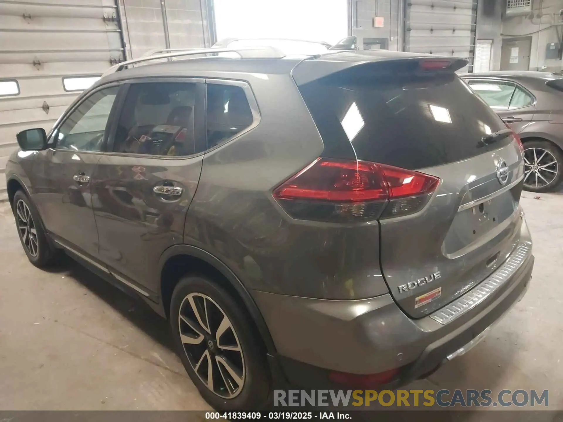 3 fotografías del automóvil dañado 5N1AT2MV7KC712936 NISSAN ROGUE 2019