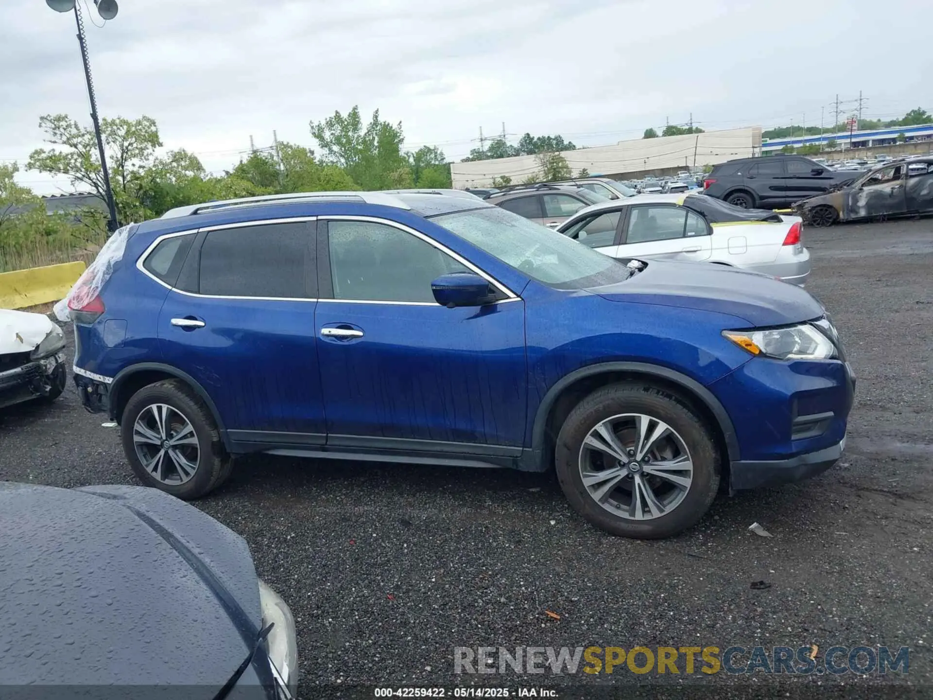 13 fotografías del automóvil dañado 5N1AT2MV7KC718607 NISSAN ROGUE 2019