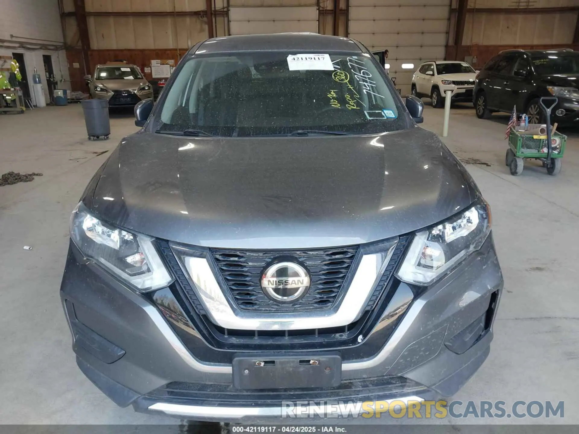 11 fotografías del automóvil dañado 5N1AT2MV8KC747677 NISSAN ROGUE 2019