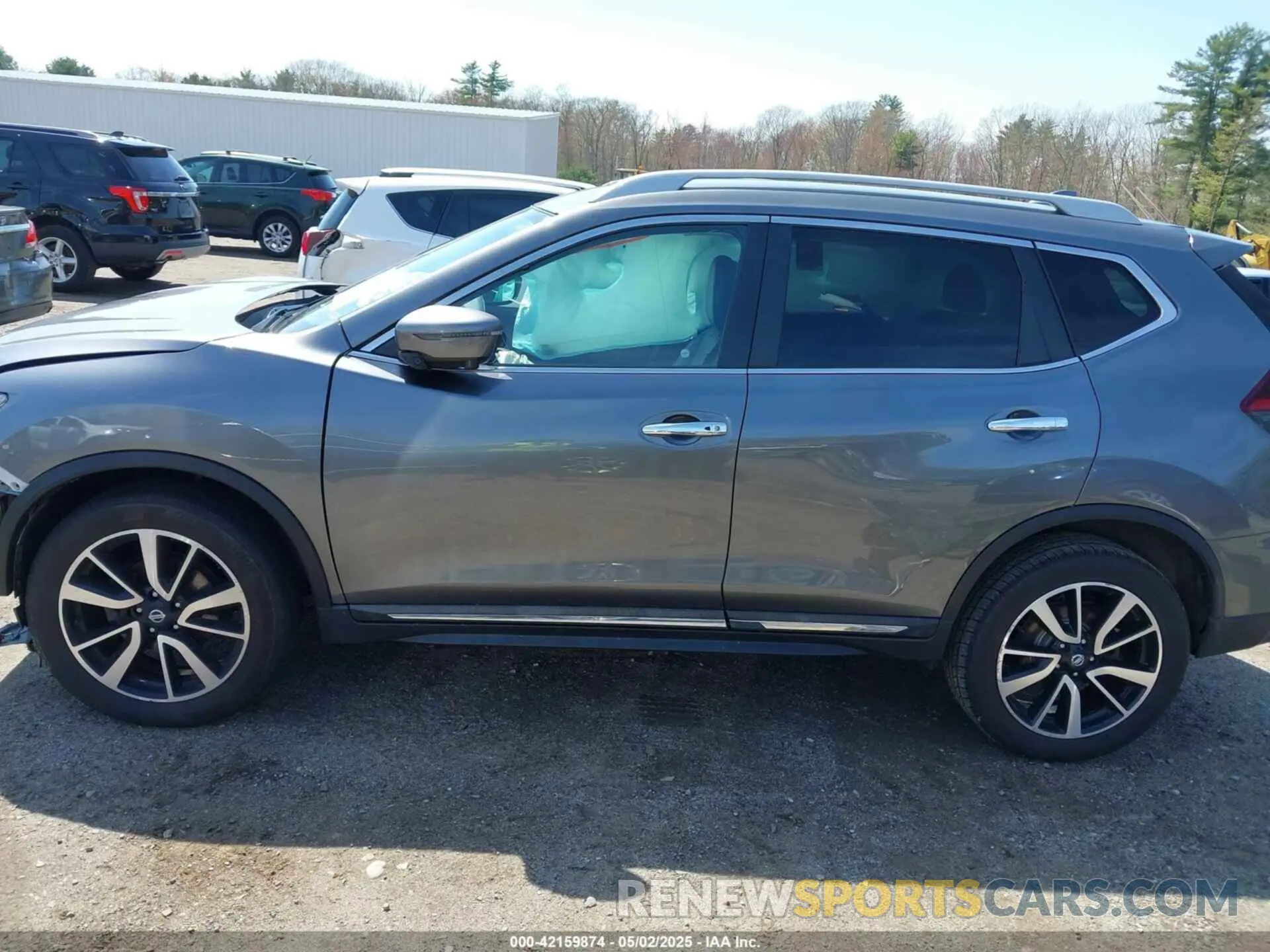 14 fotografías del automóvil dañado 5N1AT2MV8KC748666 NISSAN ROGUE 2019