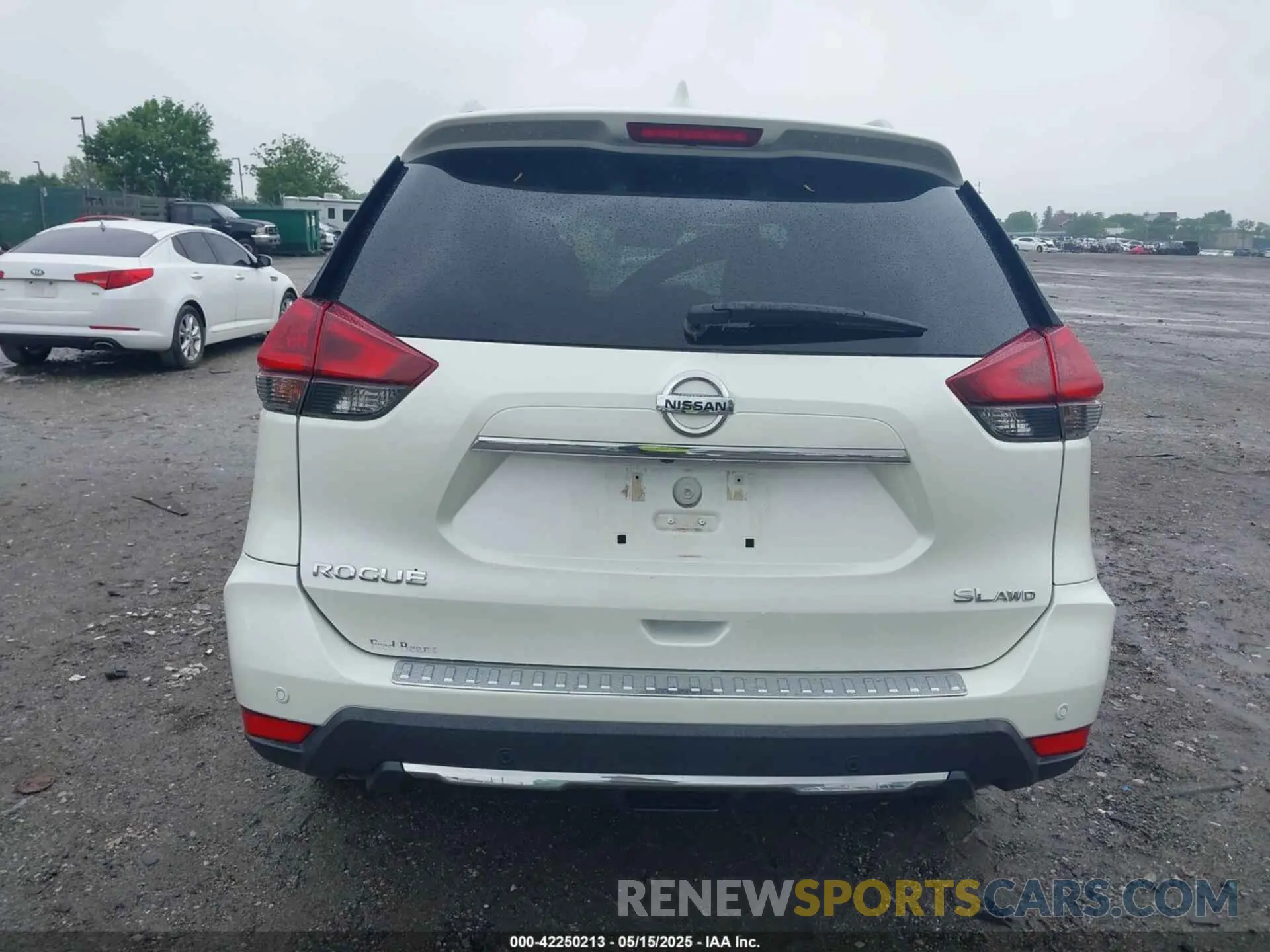 16 fotografías del automóvil dañado 5N1AT2MV8KC840022 NISSAN ROGUE 2019